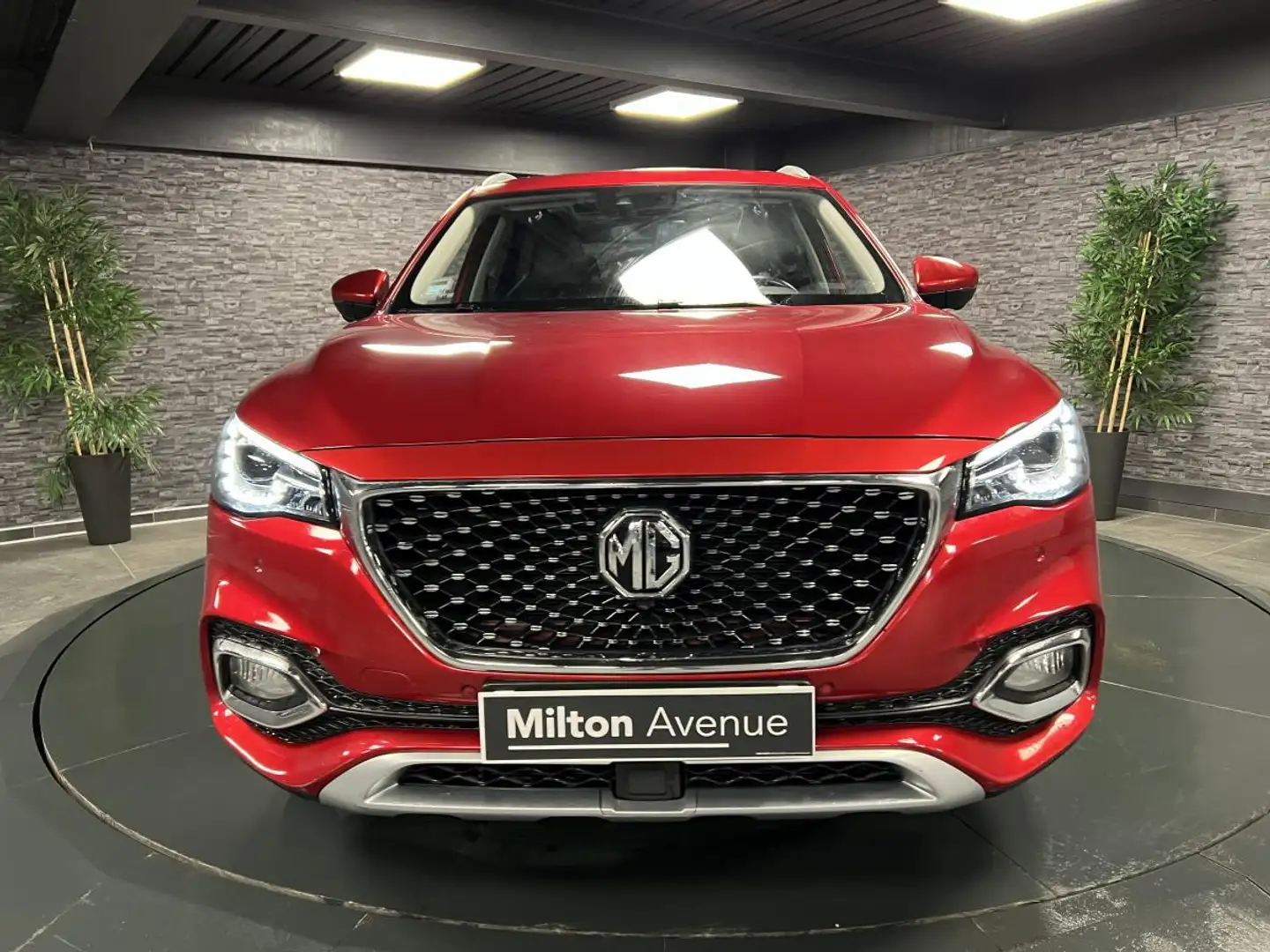 MG EHS 1.5T GDi Phev 258  Luxury Rouge - 2