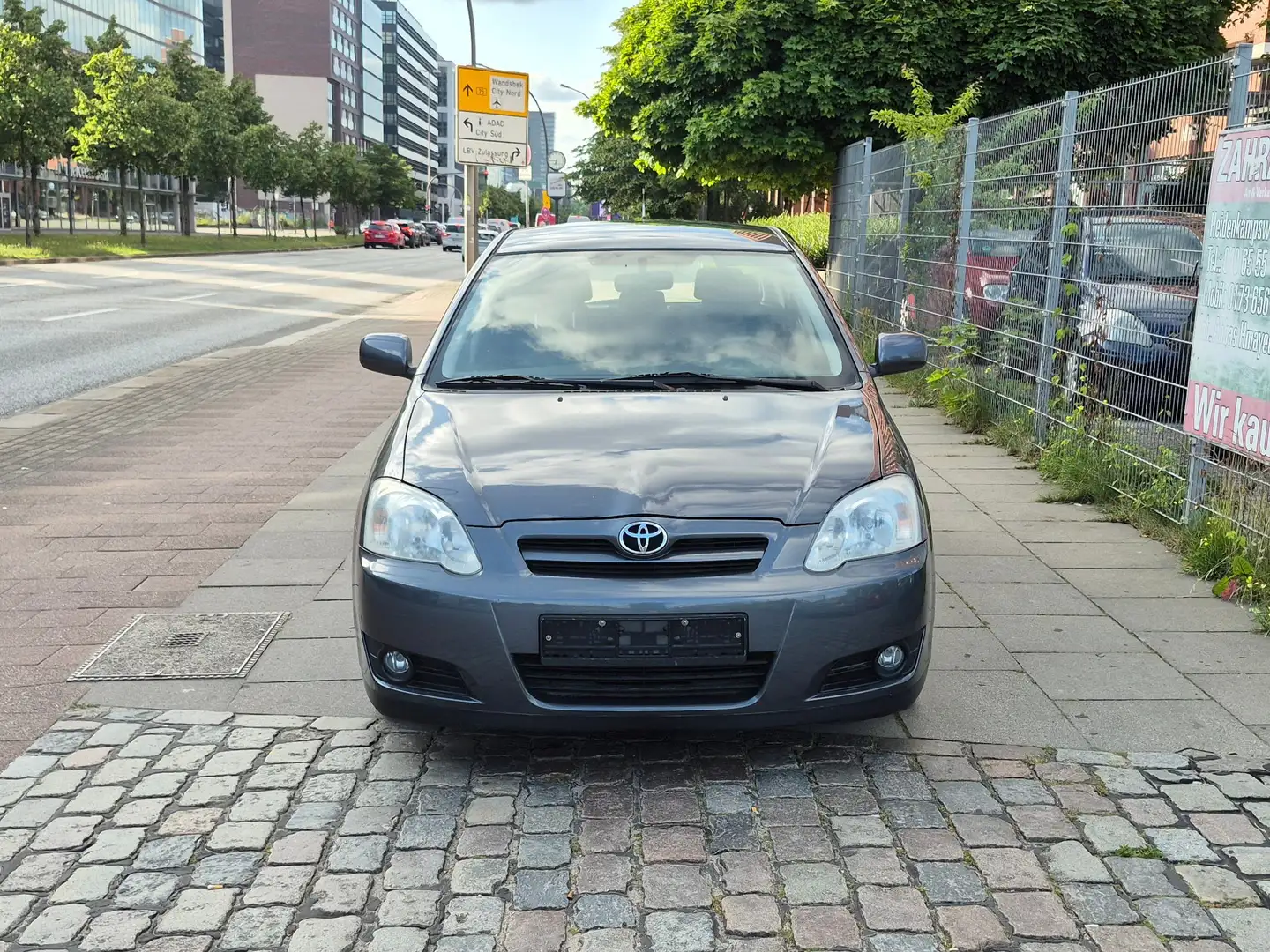 Toyota Corolla 1.4 Edition / Compact*Klimaautomatik* Grau - 2