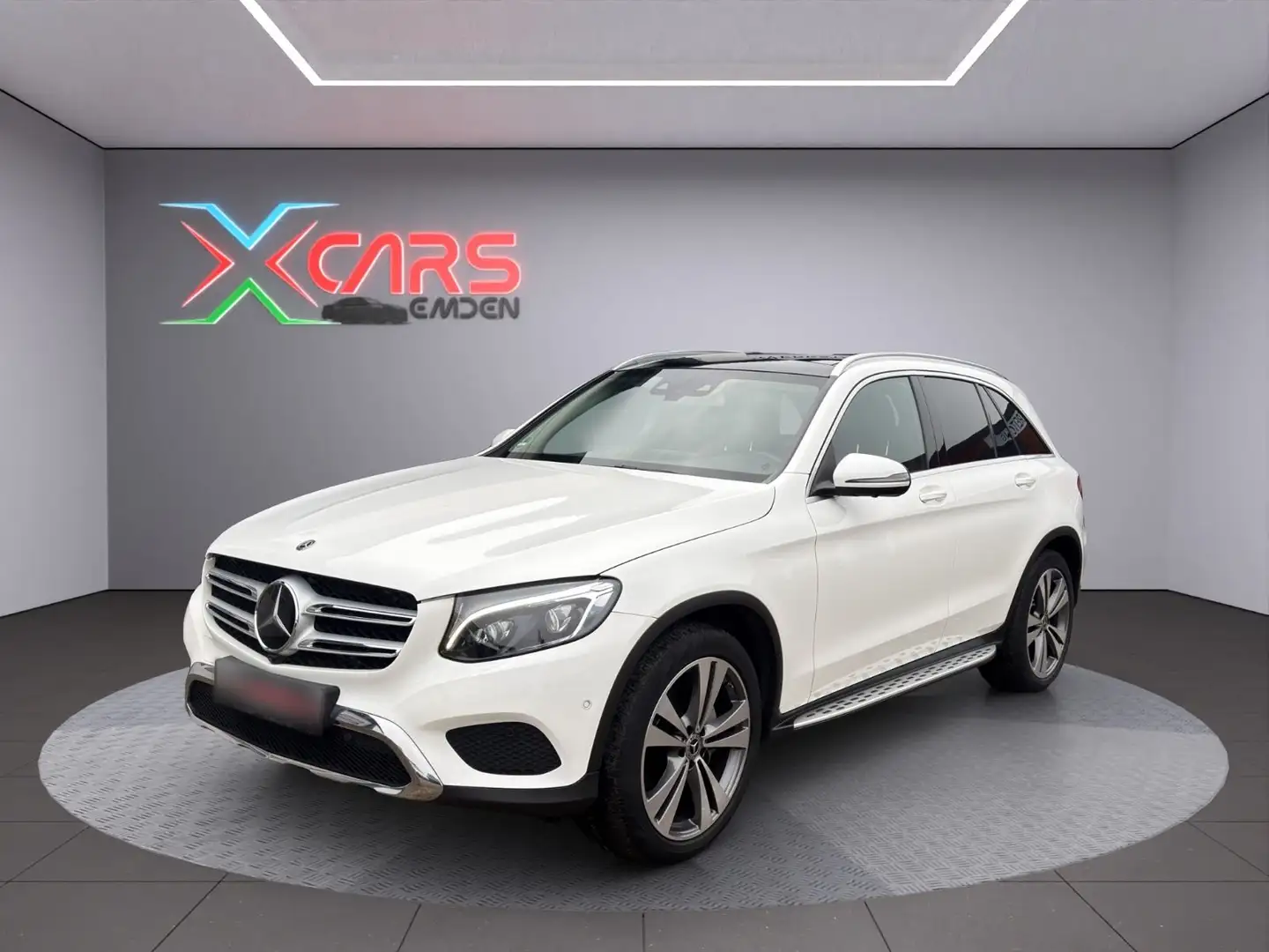 Mercedes-Benz GLC 250 d 4 Matic/360° Kamera/Pano/4xSHZ Weiß - 1