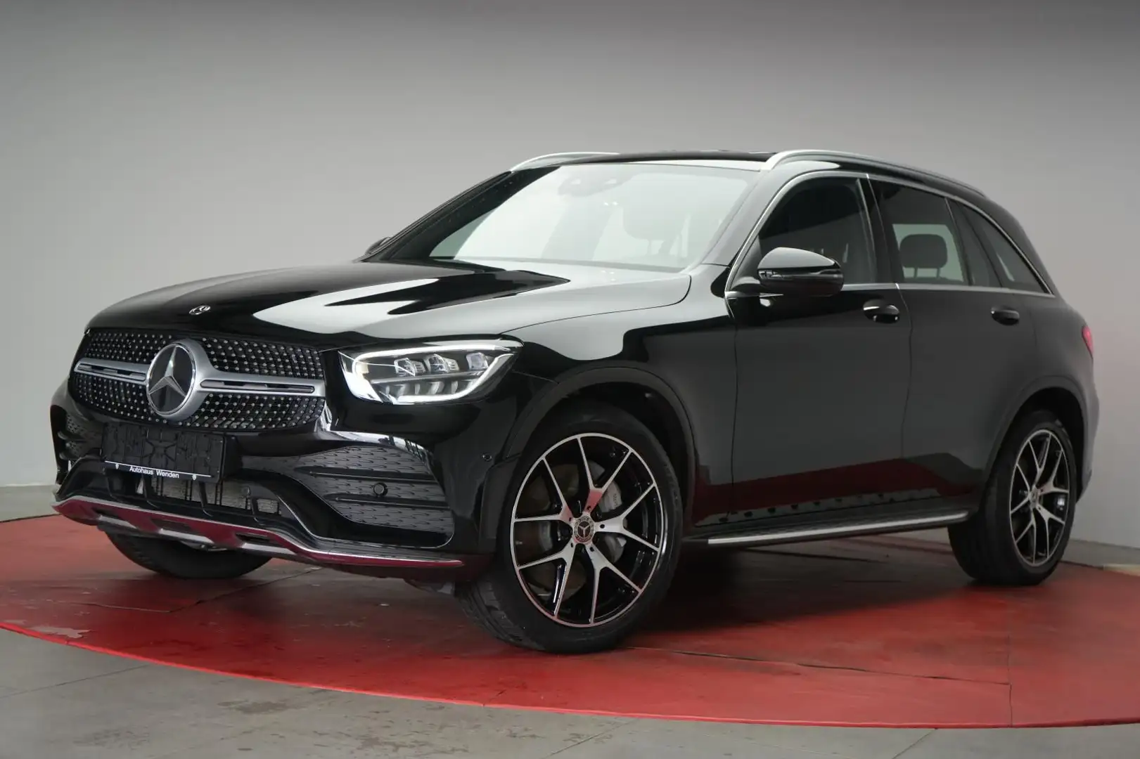 Mercedes-Benz GLC 300 4Matic 9G-Tronic AMG Designo Leder/Temp/ Fekete - 2