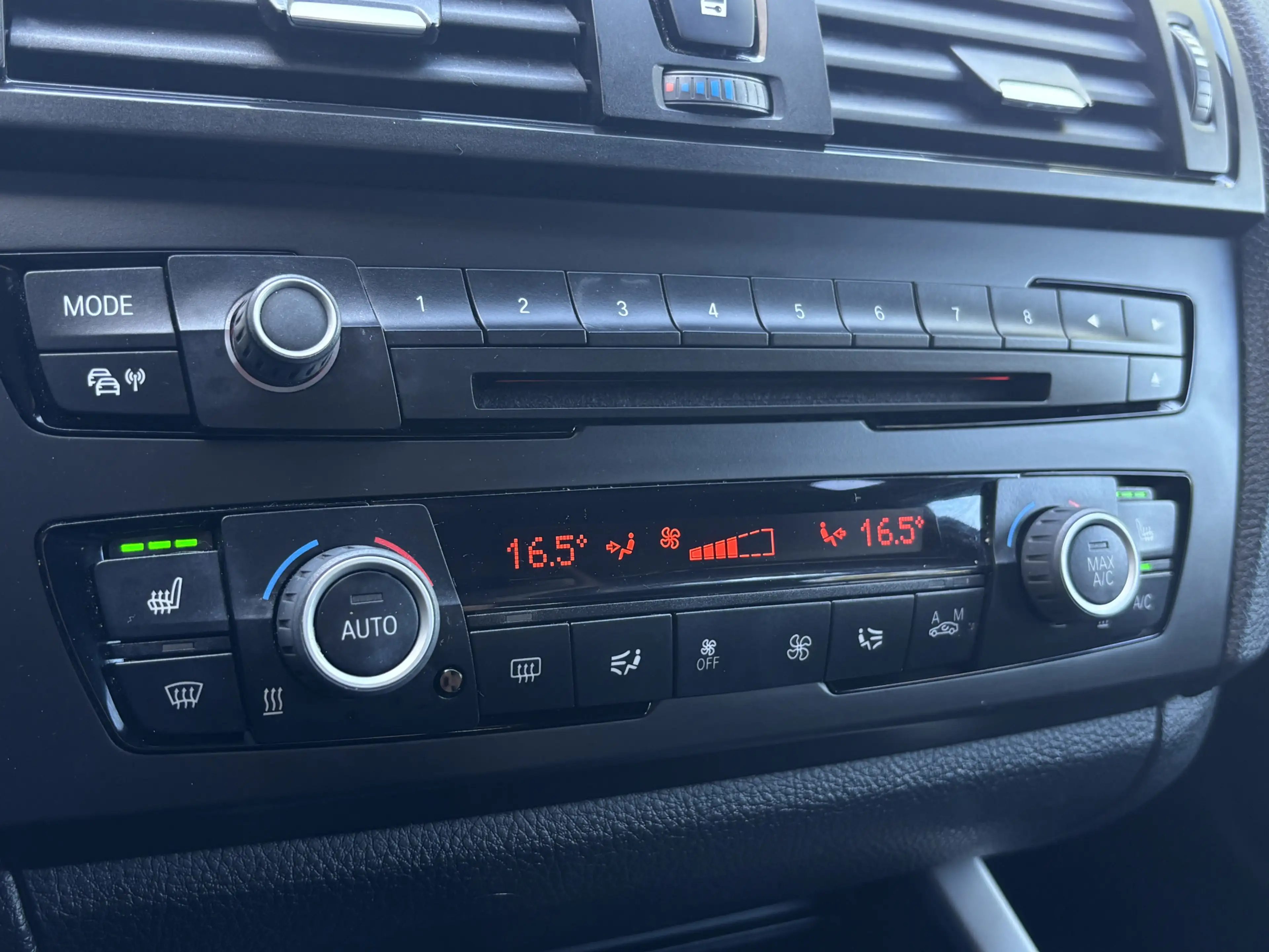 BMW 114 1-serie 114i EDE | Stoelverwarming | Leder | Bluet — photo 4