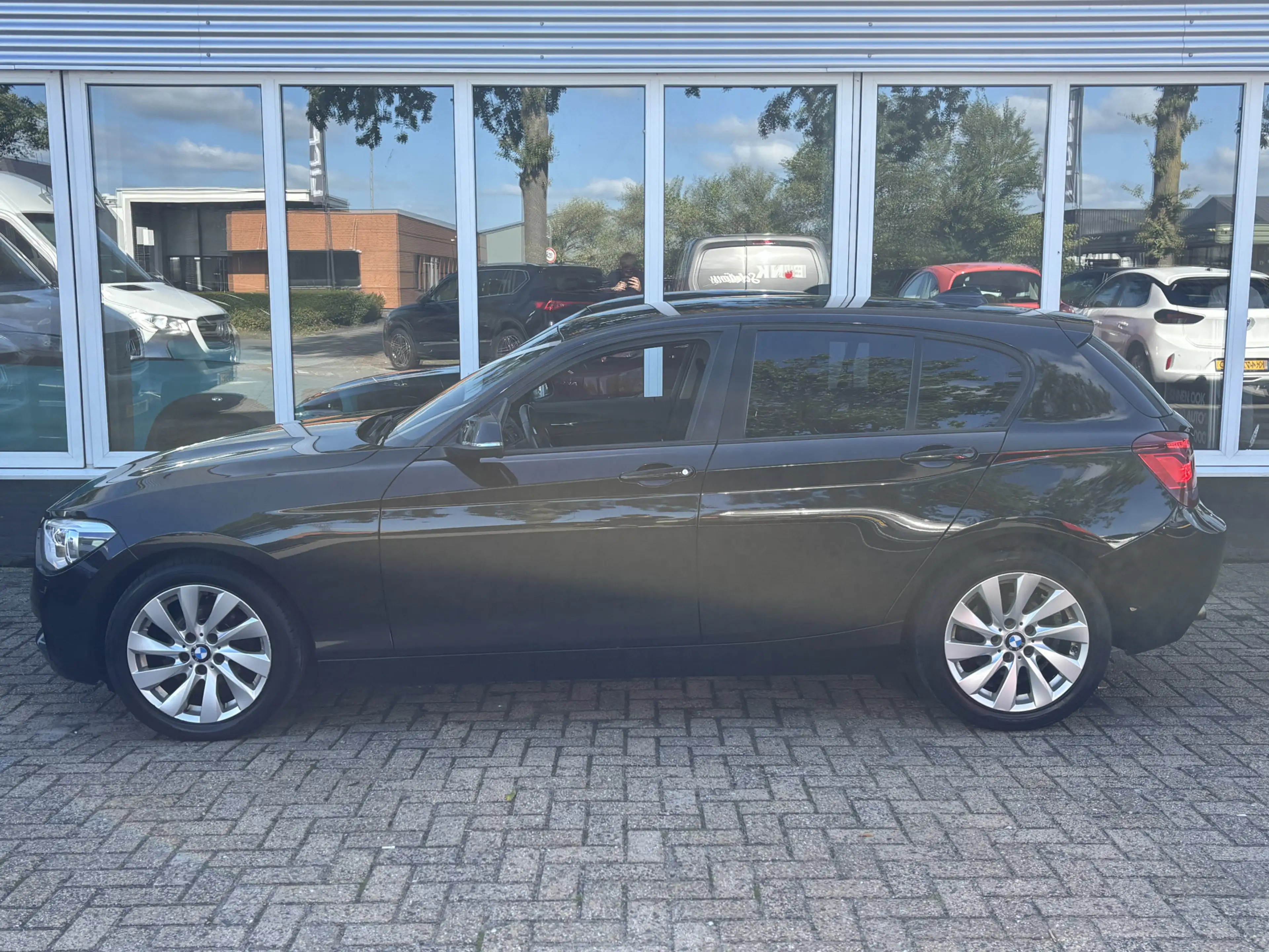 BMW 114 1-serie 114i EDE | Stoelverwarming | Leder | Bluet — photo 5