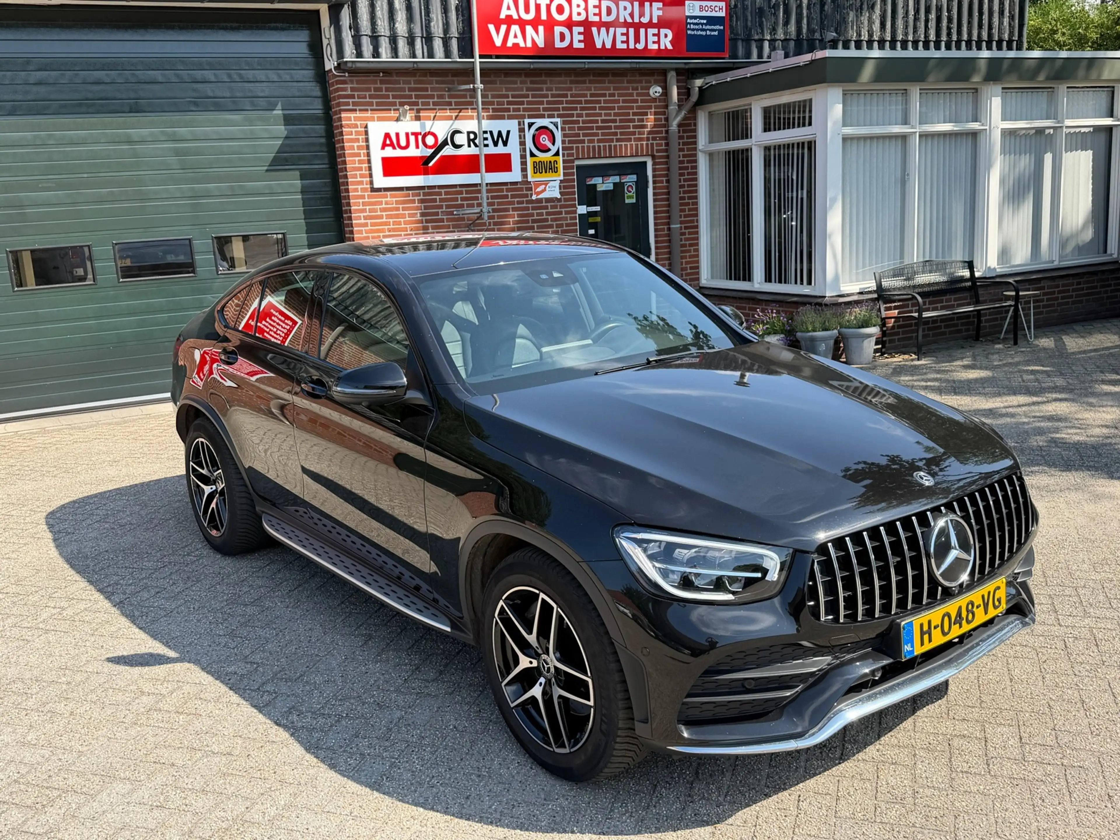Mercedes-Benz GLC 200 Coupé 4MATIC Face-Lift Premium Plus — photo 5
