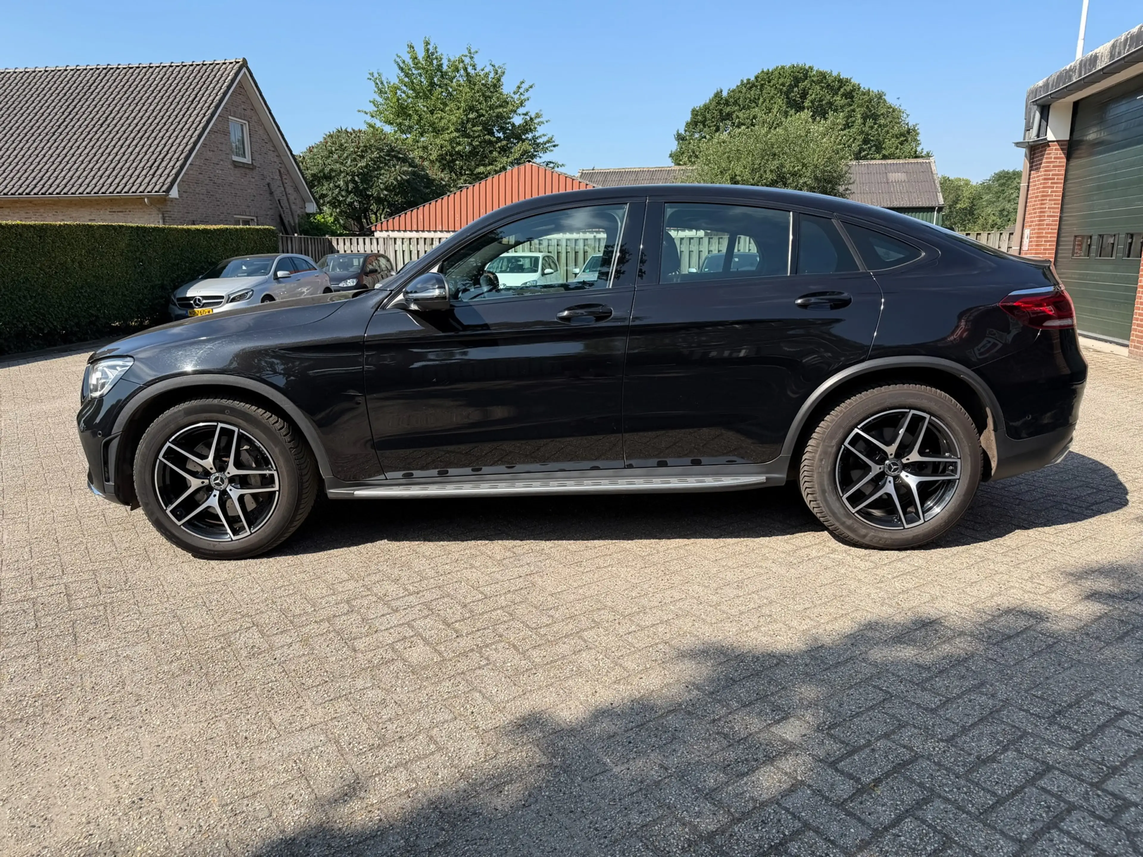 Mercedes-Benz GLC 200 Coupé 4MATIC Face-Lift Premium Plus — photo 12
