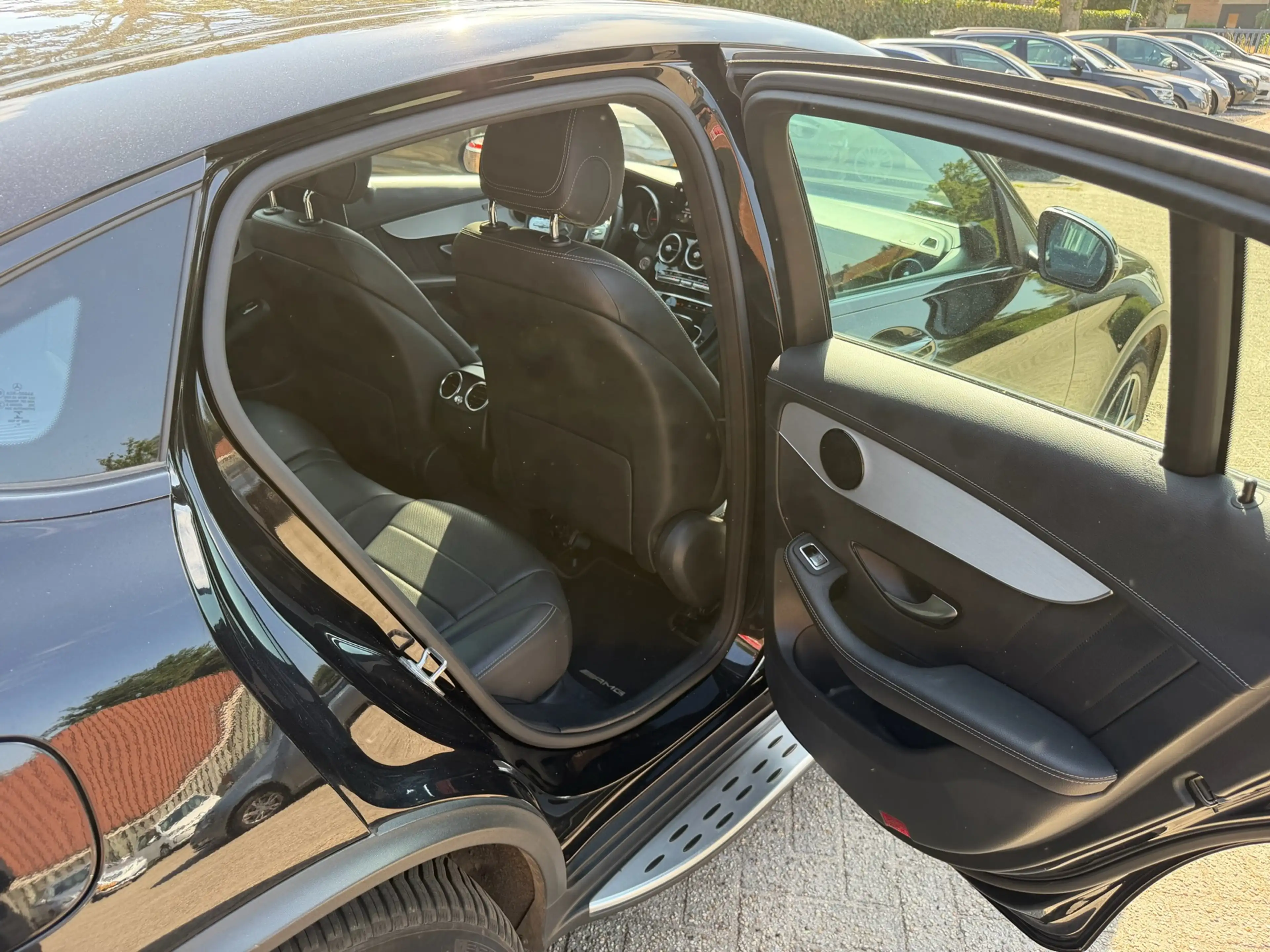Mercedes-Benz GLC 200 Coupé 4MATIC Face-Lift Premium Plus — photo 29