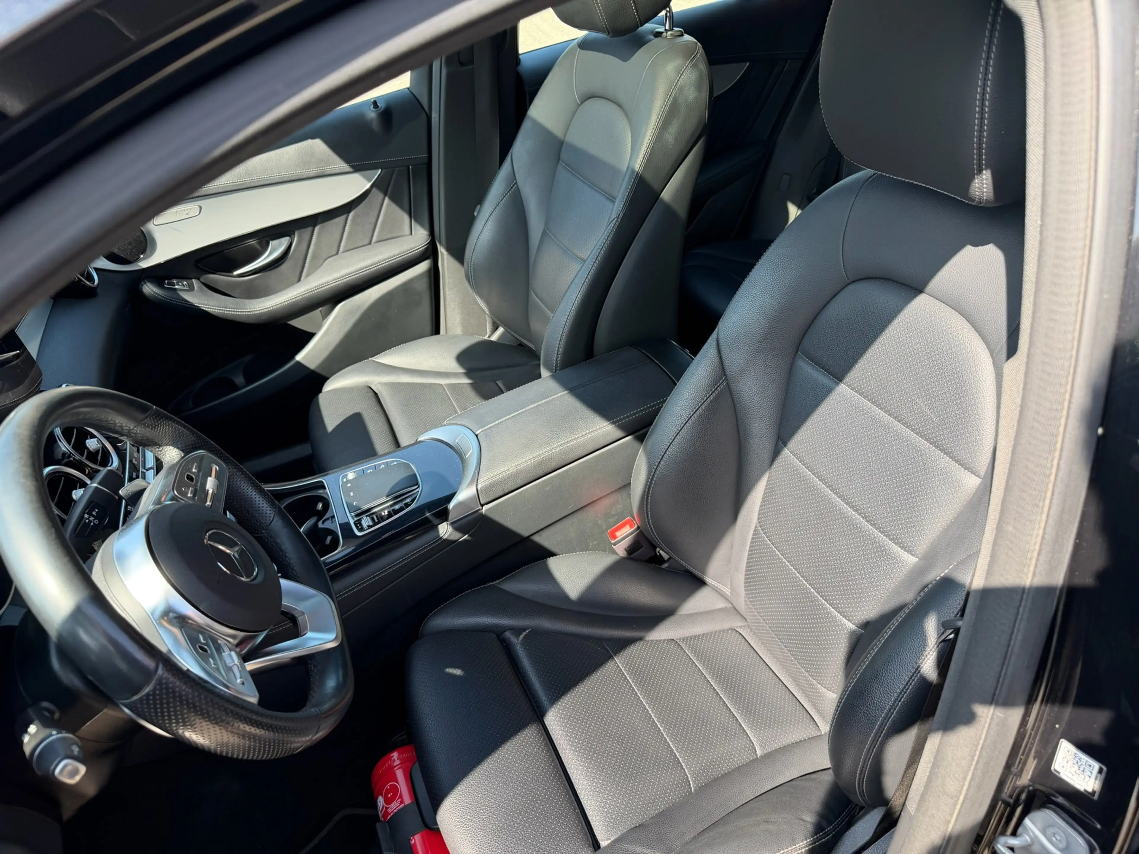 Mercedes-Benz GLC 200 Coupé 4MATIC Face-Lift Premium Plus — photo 14