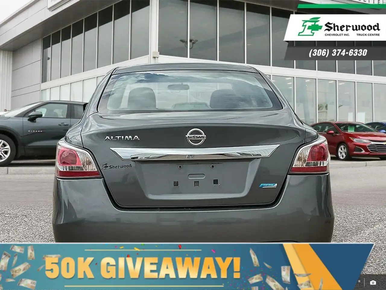 Nissan Altima снимка Nissan Altima