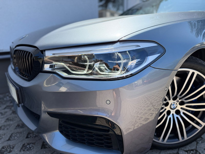BMW 540 i xDrive Limo M-Paket HUD h/k GLSD Std-Hz AHK — photo 10