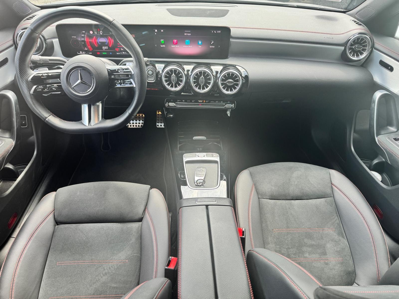 Mercedes-Benz CLA 250 CLA 250 4Matic 8G-DCT Edition AMG Line — photo 12
