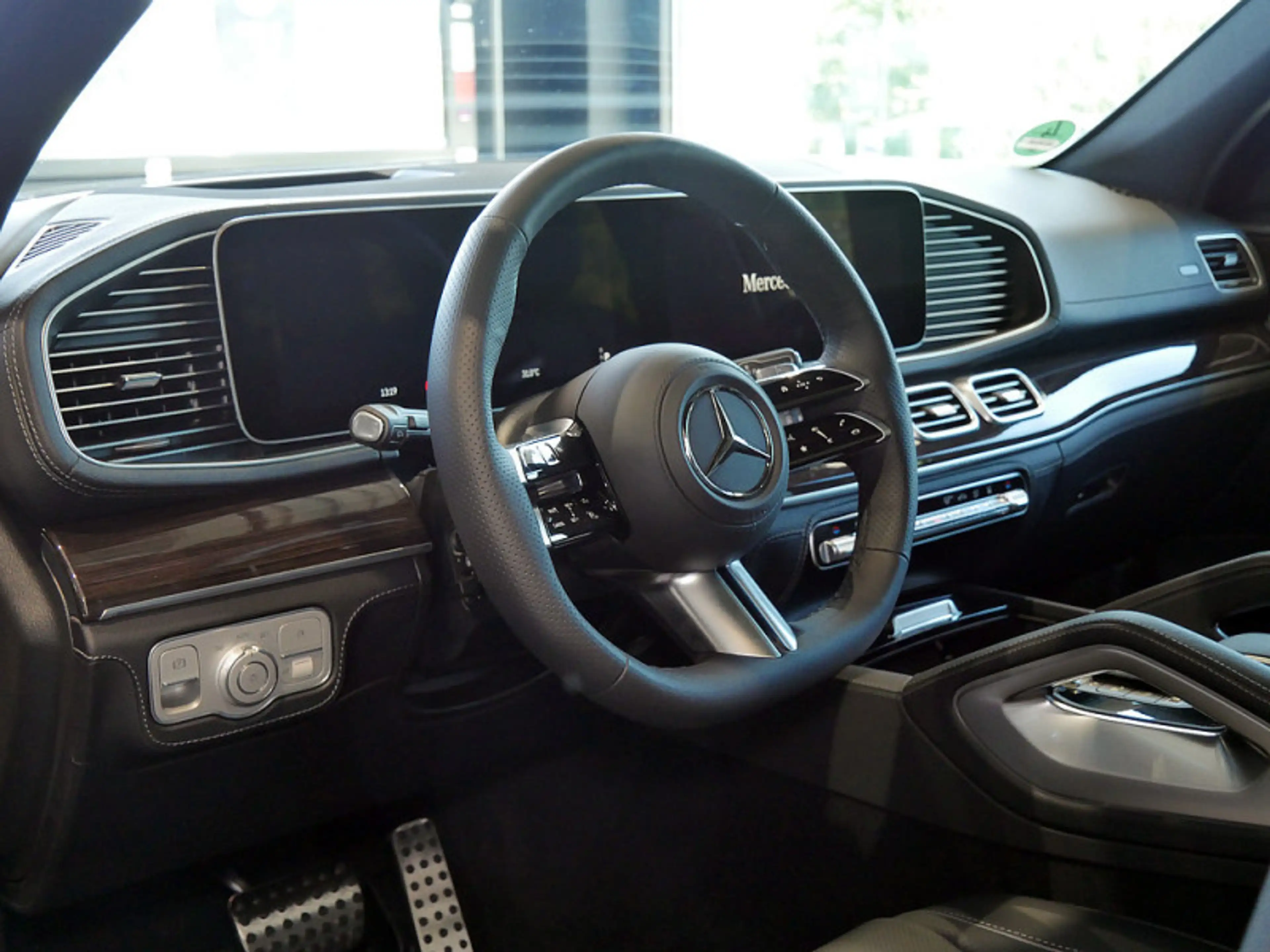 Mercedes-Benz GLS 450 d 4MATIC AMG BURM NIGHT WIDE MEMO MULTI — photo 15