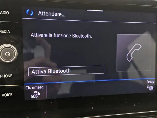Volkswagen T-Roc view 15