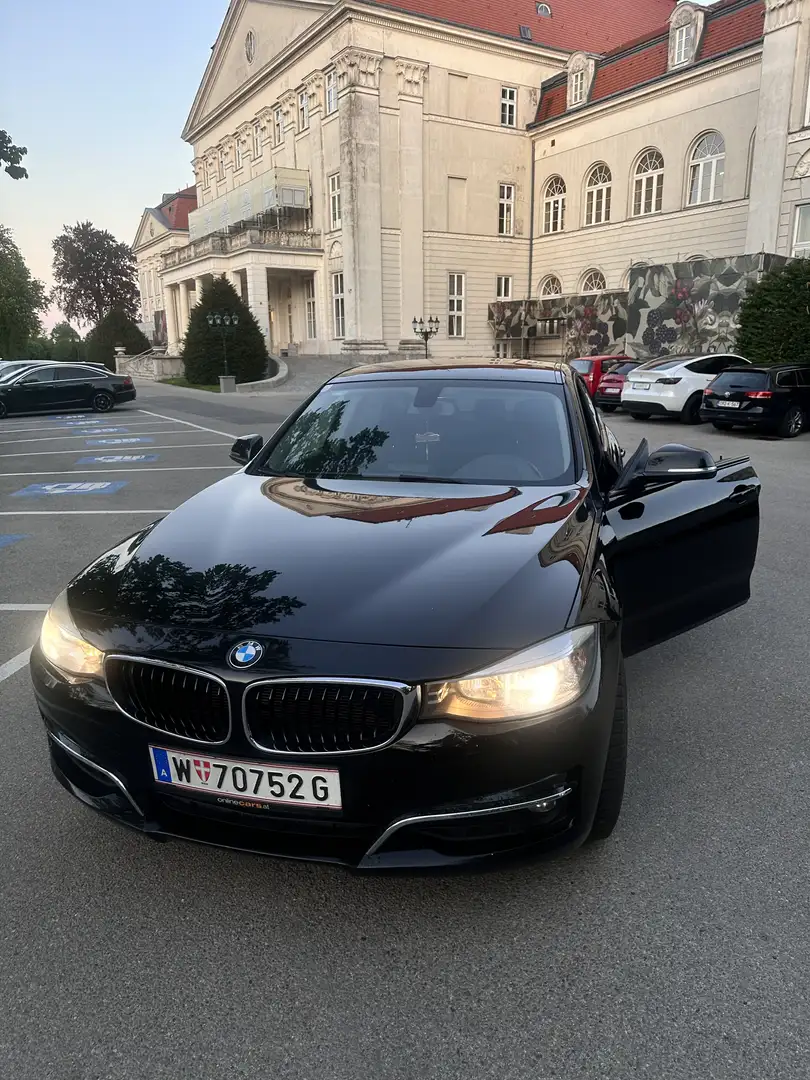 BMW 318 318d GT - 2