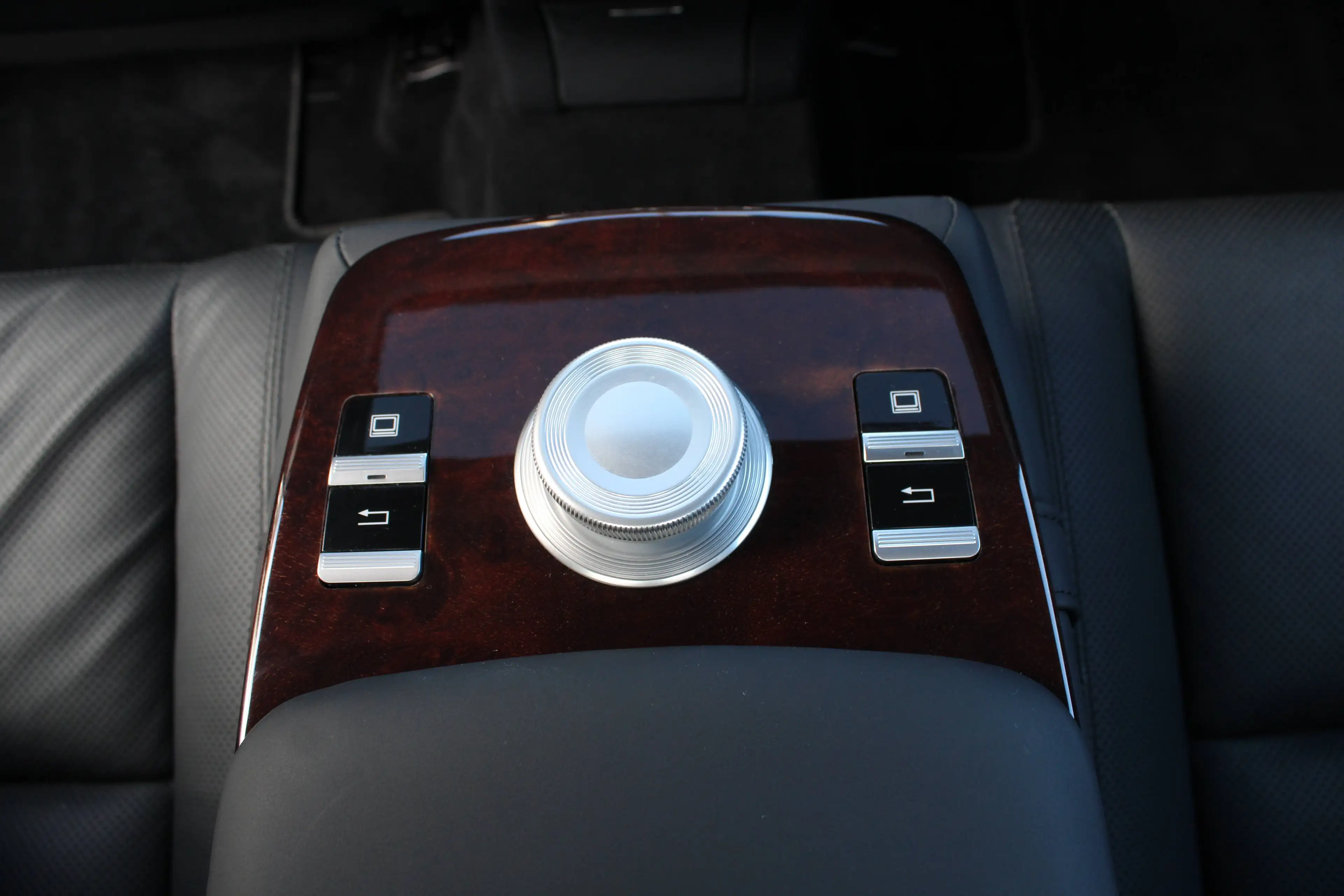 Mercedes-Benz S 500 S 500 Lang 4Matic (221.086) — photo 12