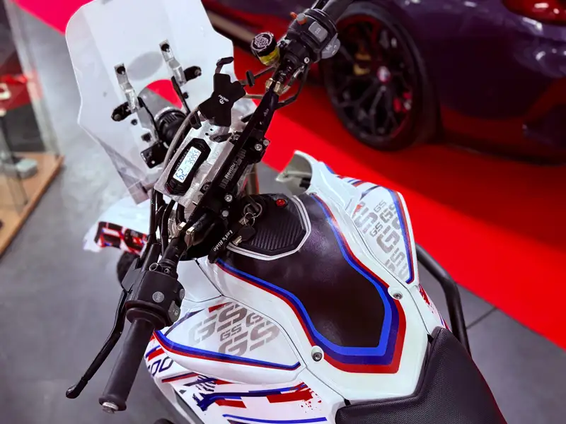 BMW F 800 GS - foto 6