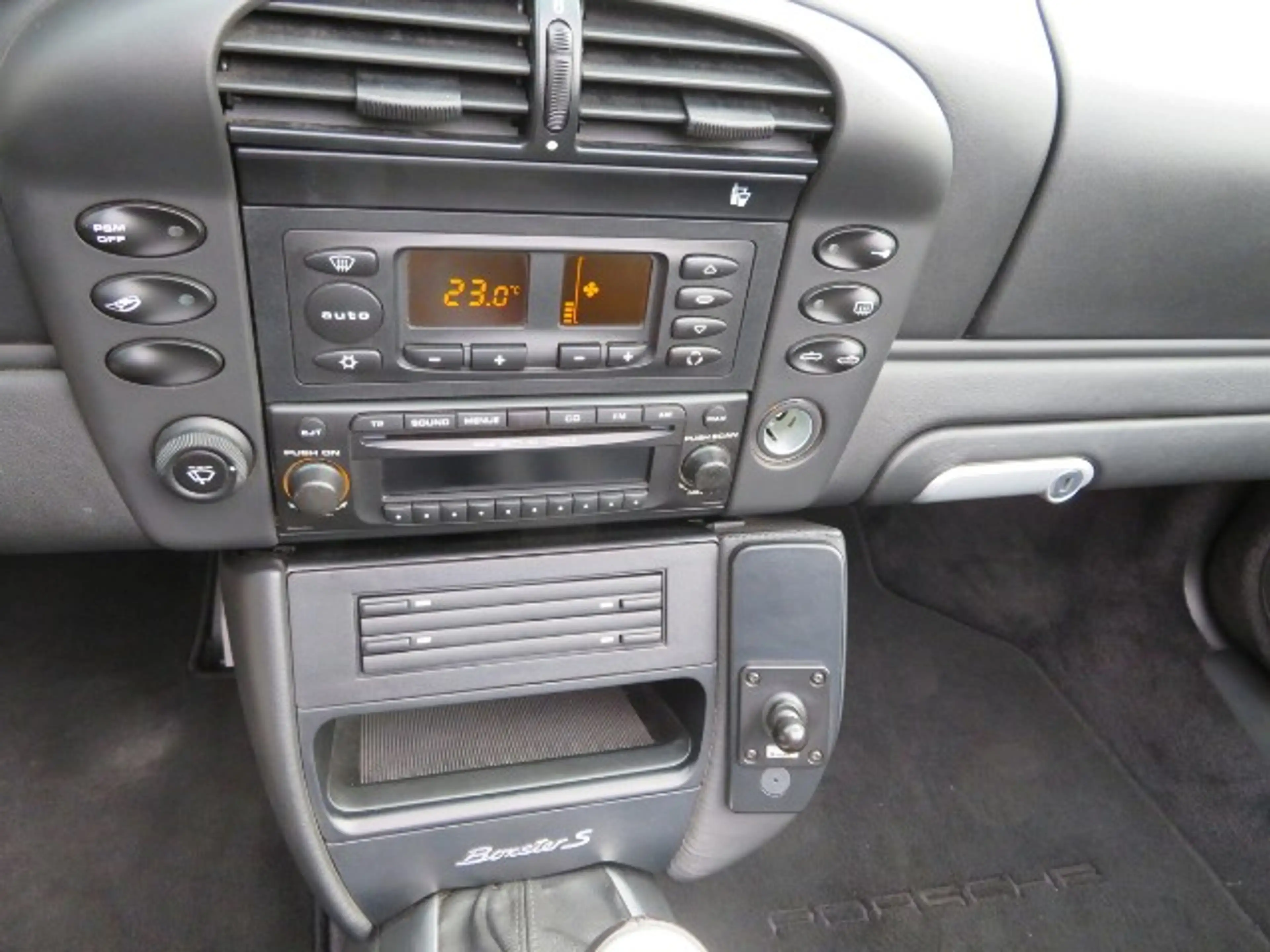 Porsche Boxster S Cabrio SHZ Windschott Xenon nur 54.000 km — photo 13