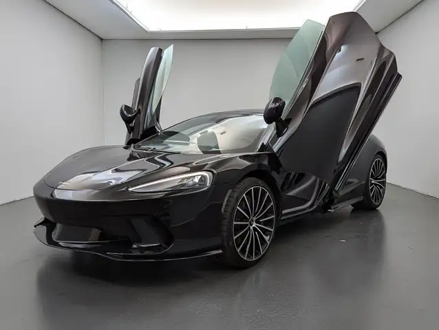 McLaren GT *MY2023*BLACK/BLACK*CARBON*FULL OPTIONS*B&W