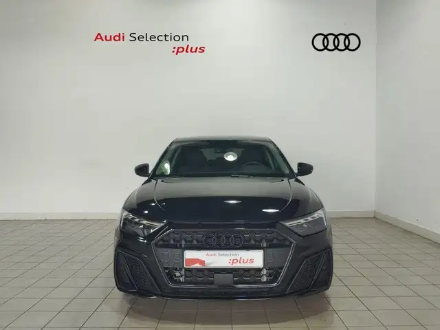 Audi A1 view 2