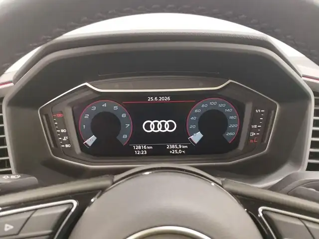Audi A1 view 11