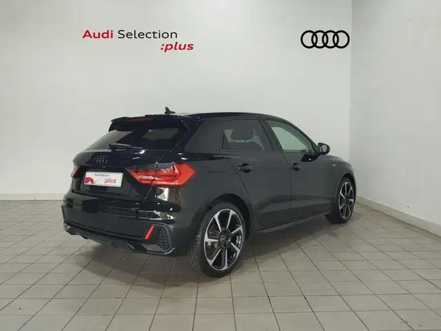 Audi A1 view 4
