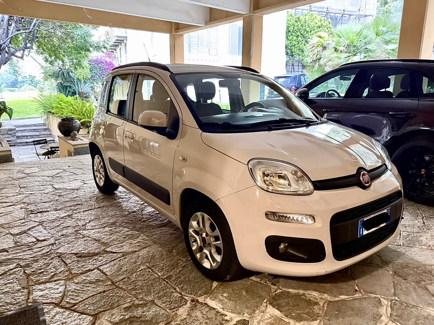 Fiat Panda 1.2 Lounge 69cv - SENSORI PARCHEGGIO - 5 POSTI - 1