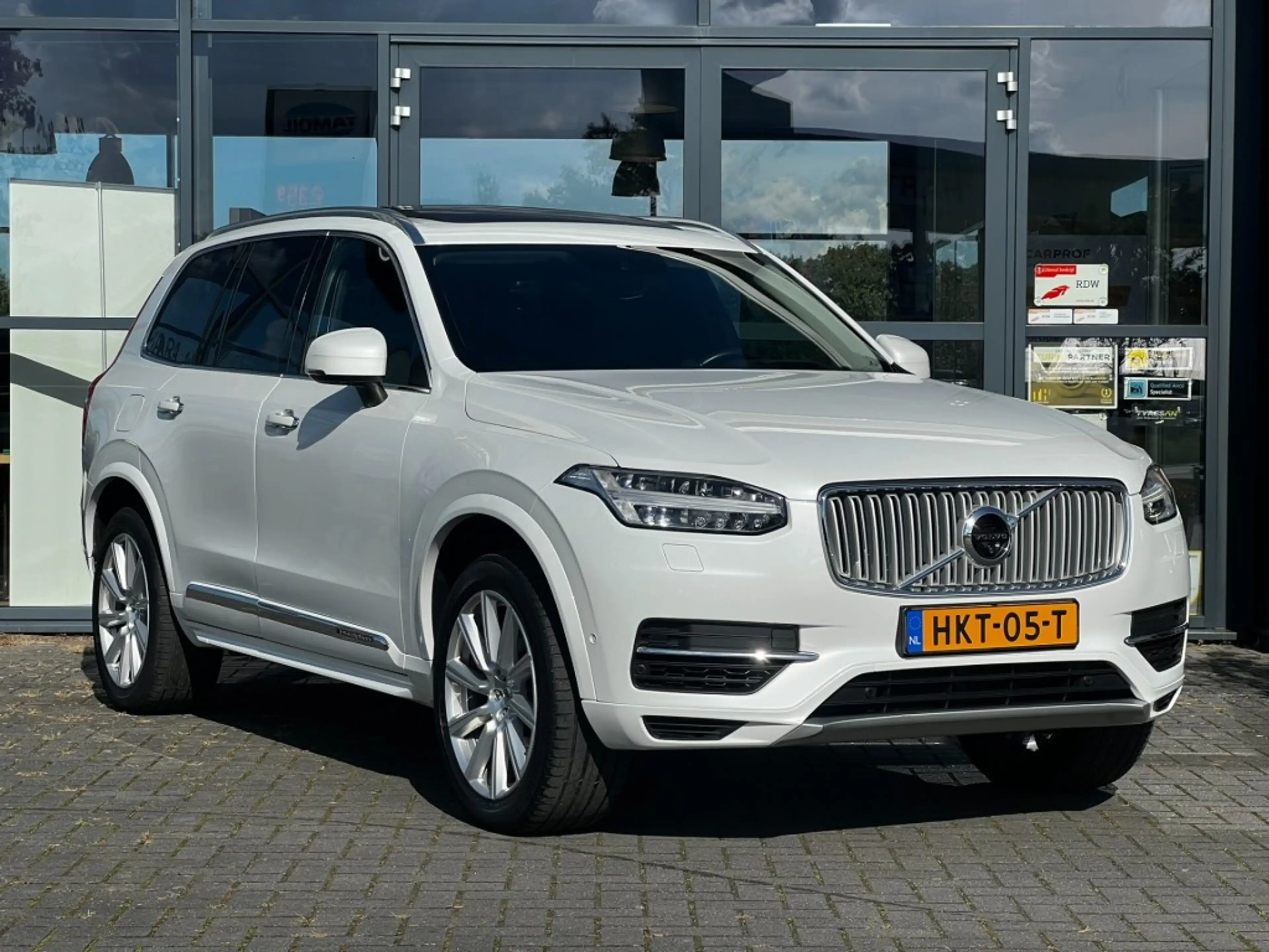Volvo XC90 2.0 T8 TE AWD Inscription — photo 2
