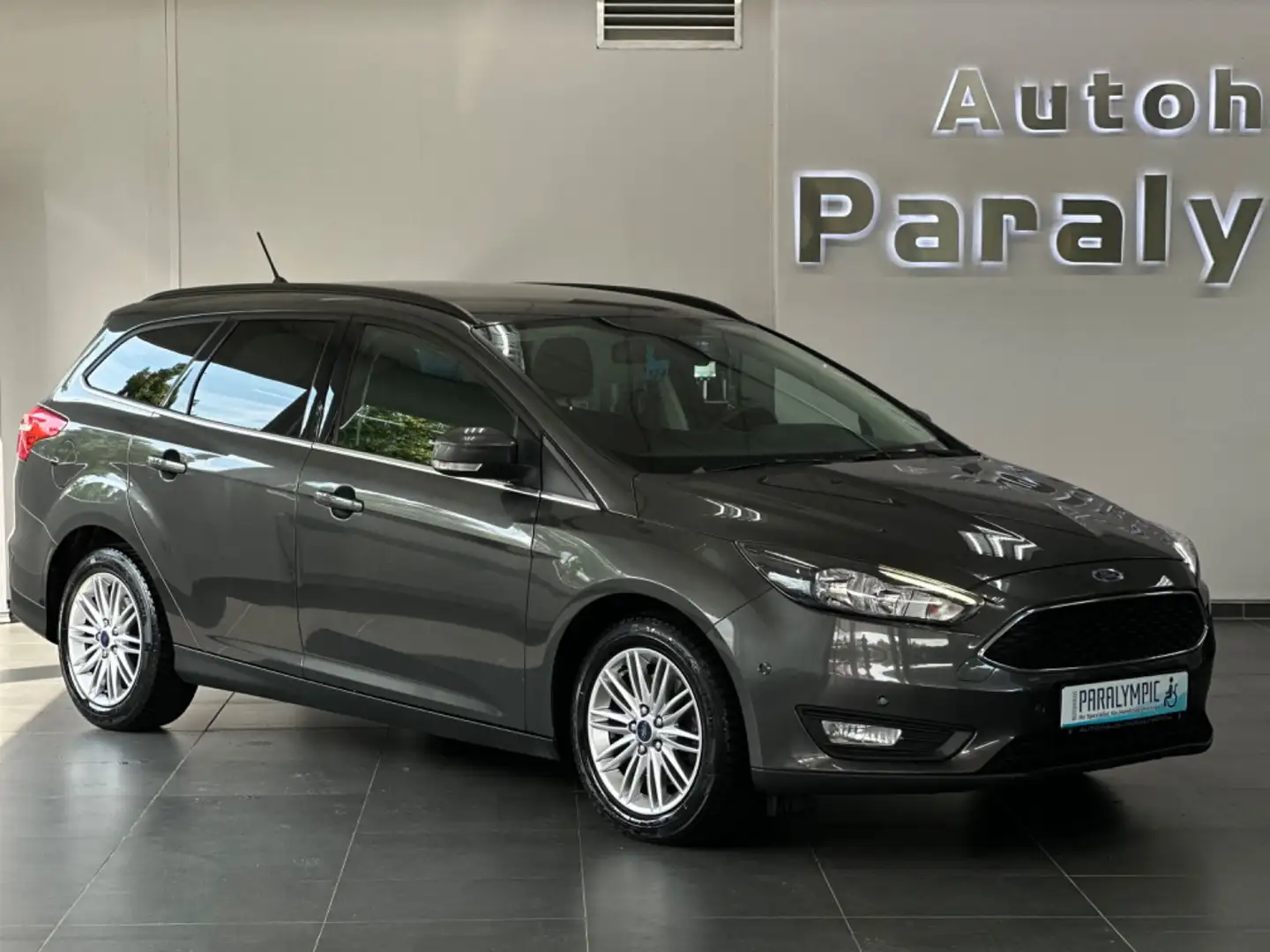 Ford Focus Turnier Cool & Connect *NAVI*KLIMA*TEMPOM Grigio - 1