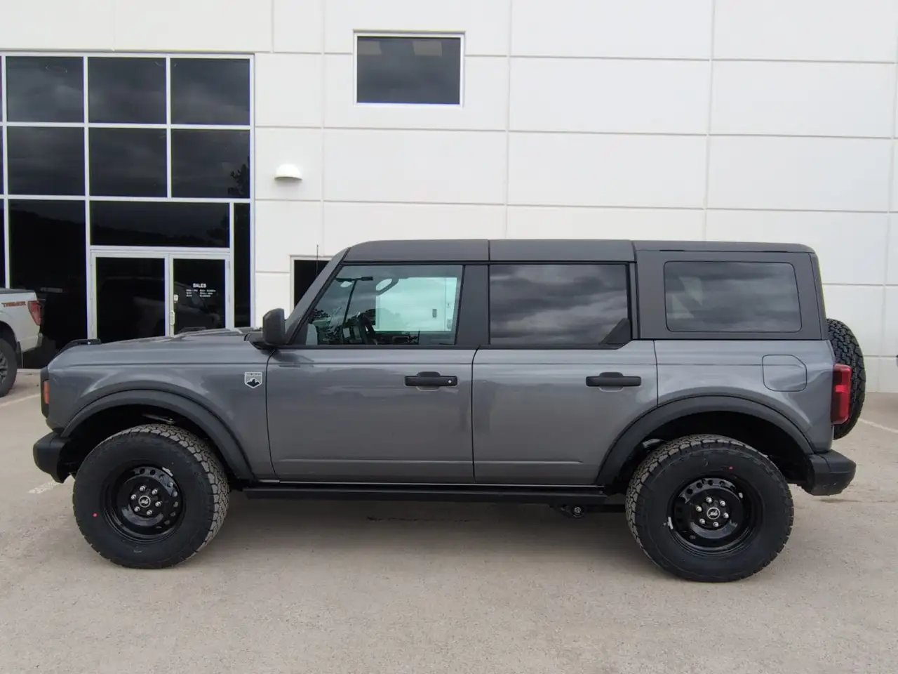 Ford Bronco снимка Ford Bronco