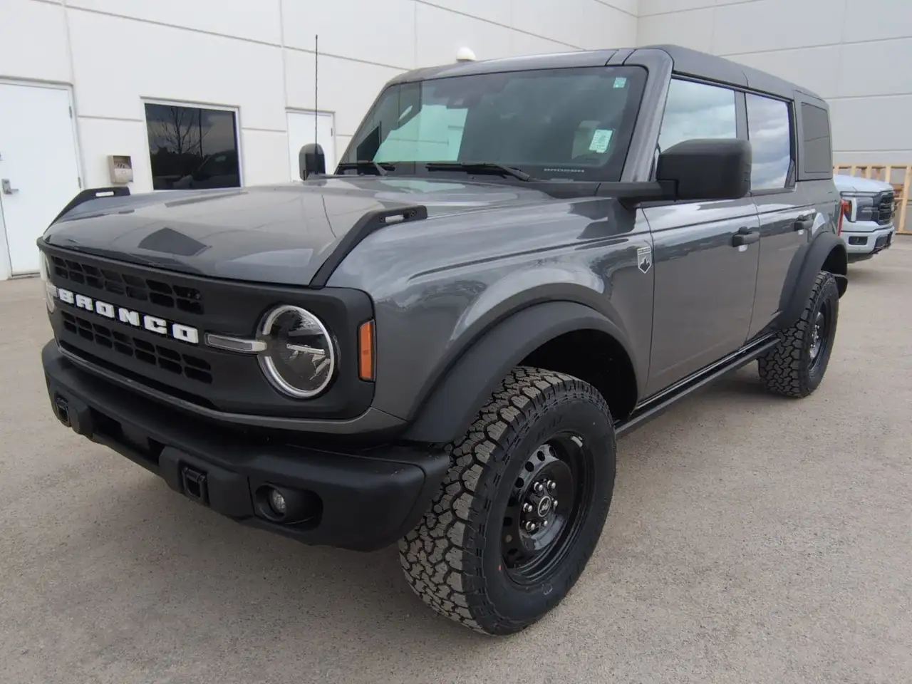 Ford Bronco снимка Ford Bronco