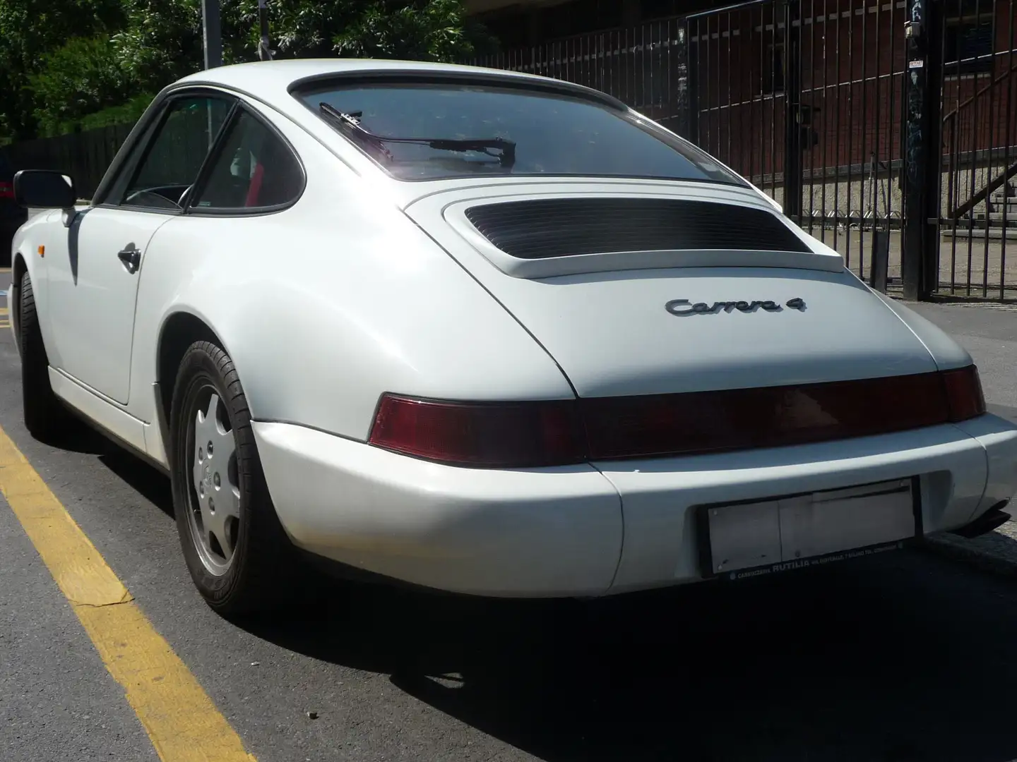 Porsche 964 911 Coupe 3.6 Carrera 4 Blanc - 2