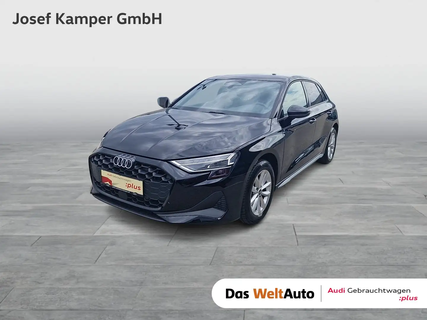 Audi A3 30 TFSI Schwarz - 1