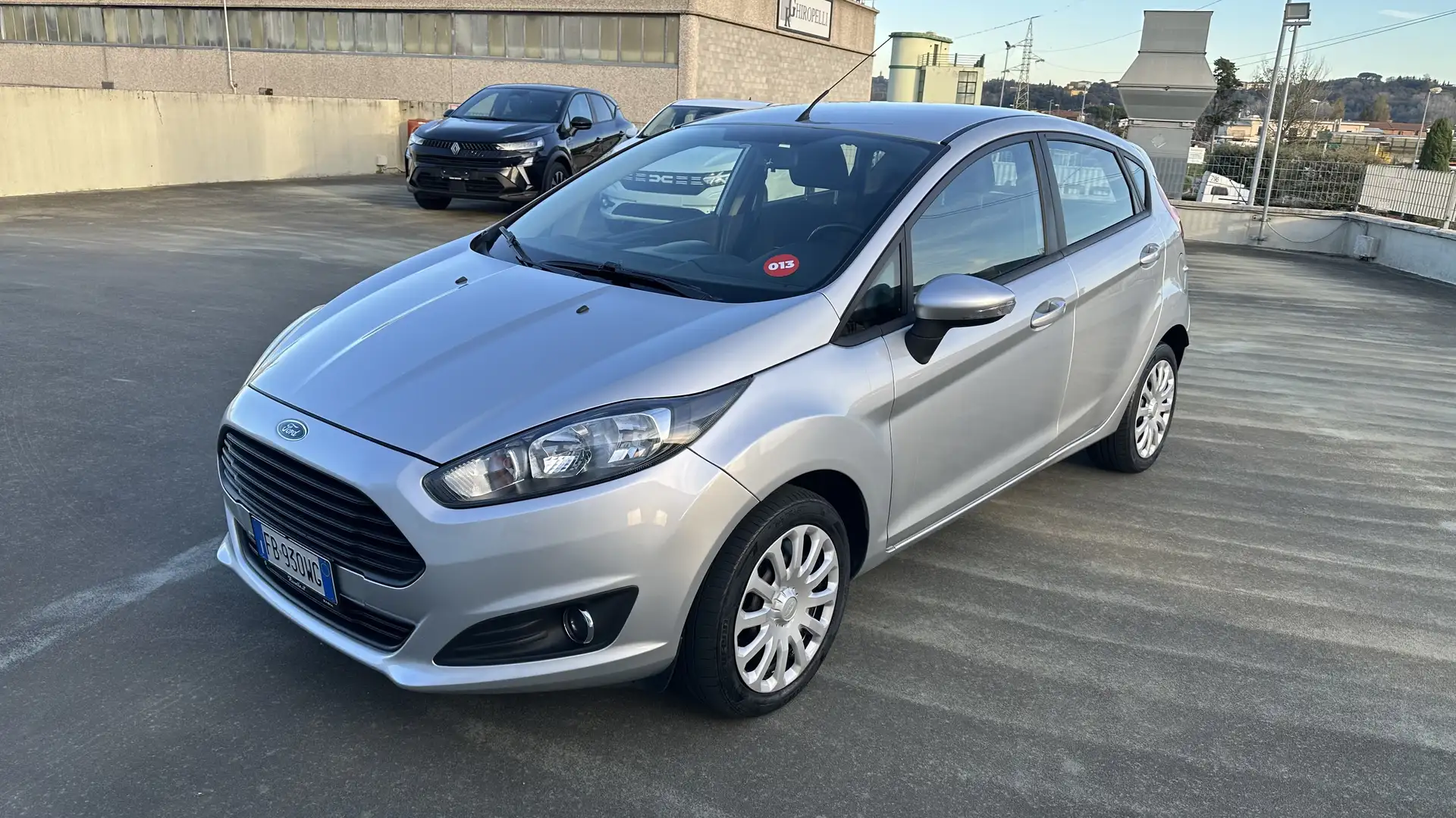 Ford Fiesta 5p 1.4 16v Ikon Business Gpl Argento - 2
