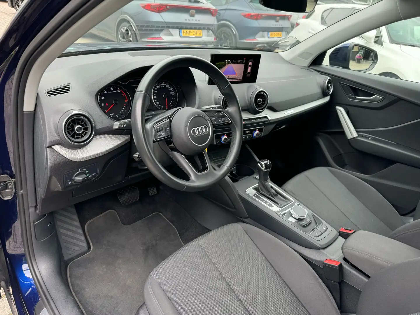Audi Q2 35 TFSI Prestige 1.5 trekhaak, camera, cruise, air Blauw - 2