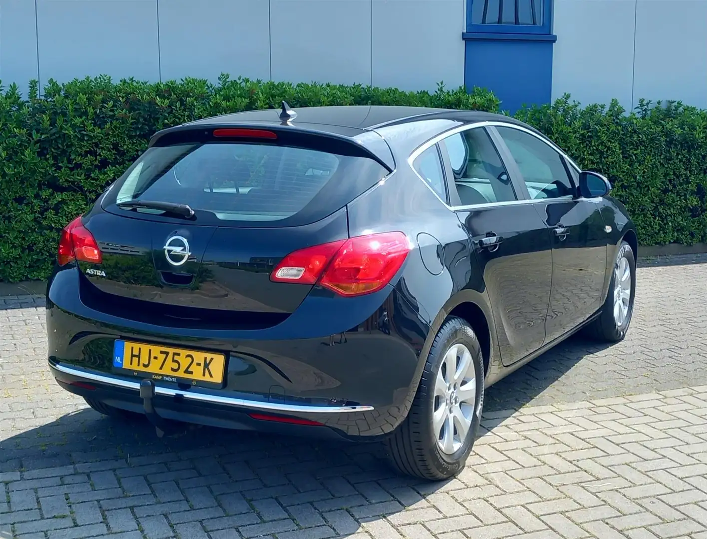Opel Astra 1.4 Turbo Start/Stop 120pk BlitZ Navigatie Nero - 2