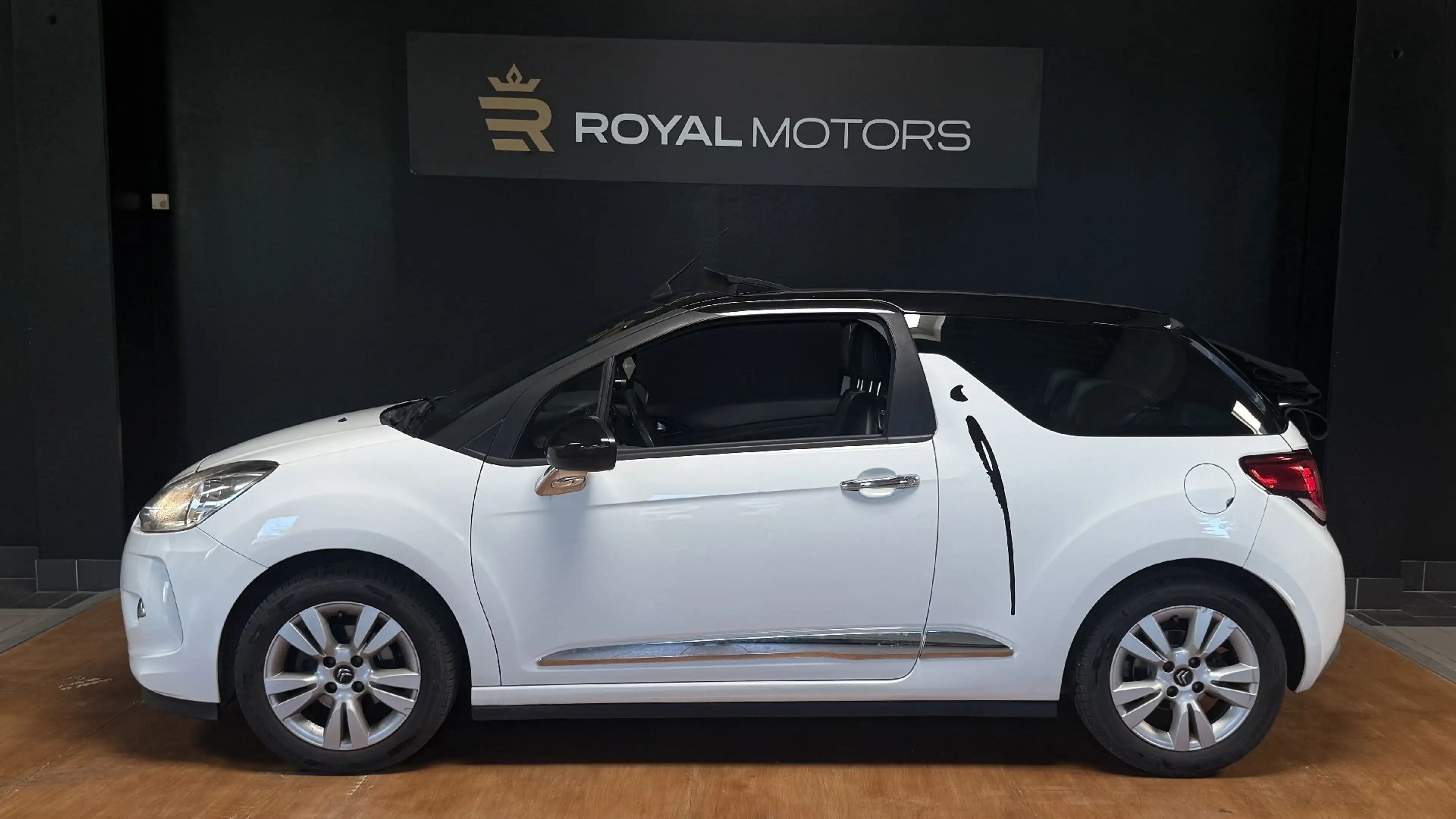Citroen DS3 Servicegepflegt — photo 6
