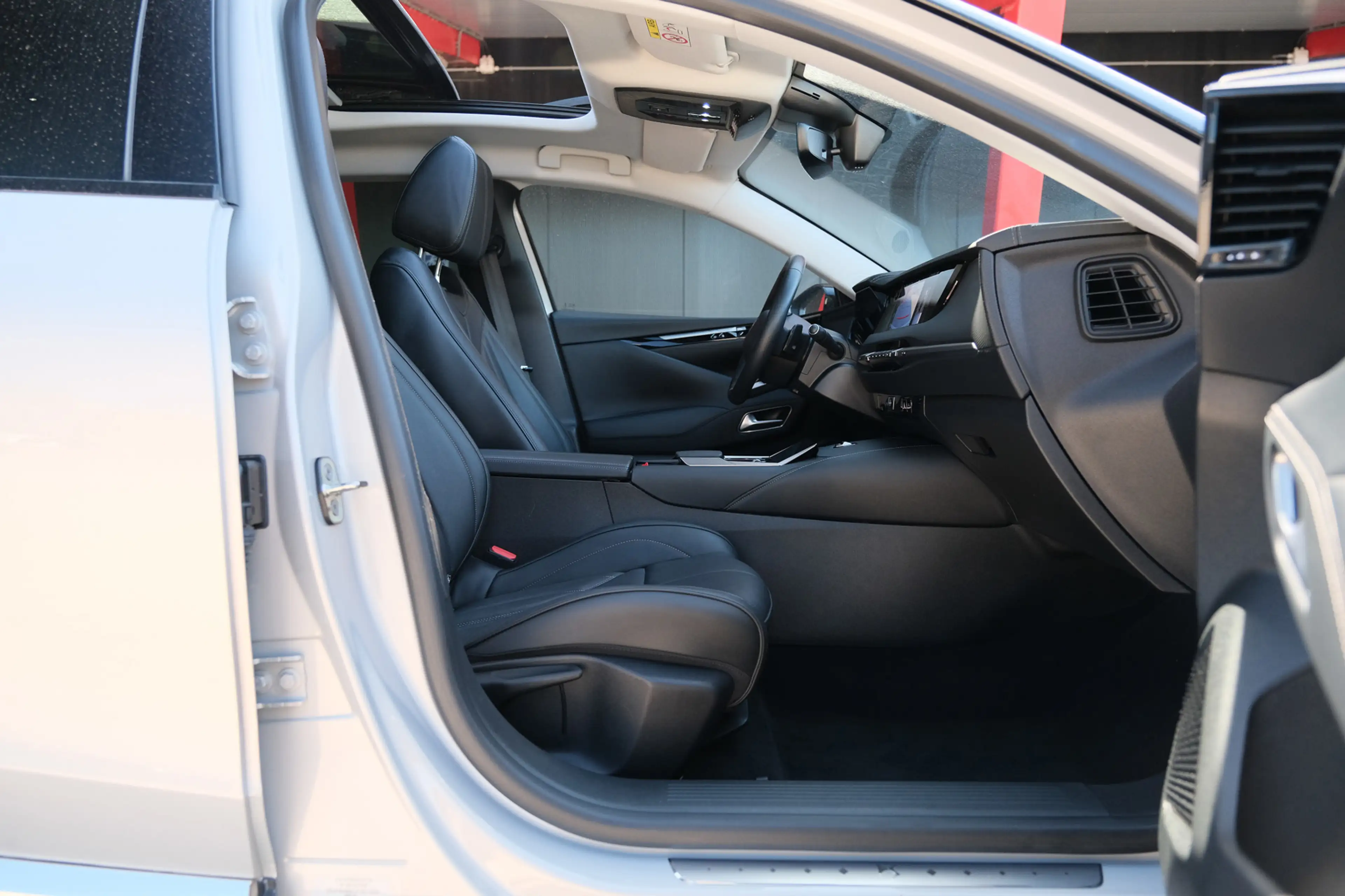 DS Automobiles DS 4 1.2 PureTech Bastille — photo 34