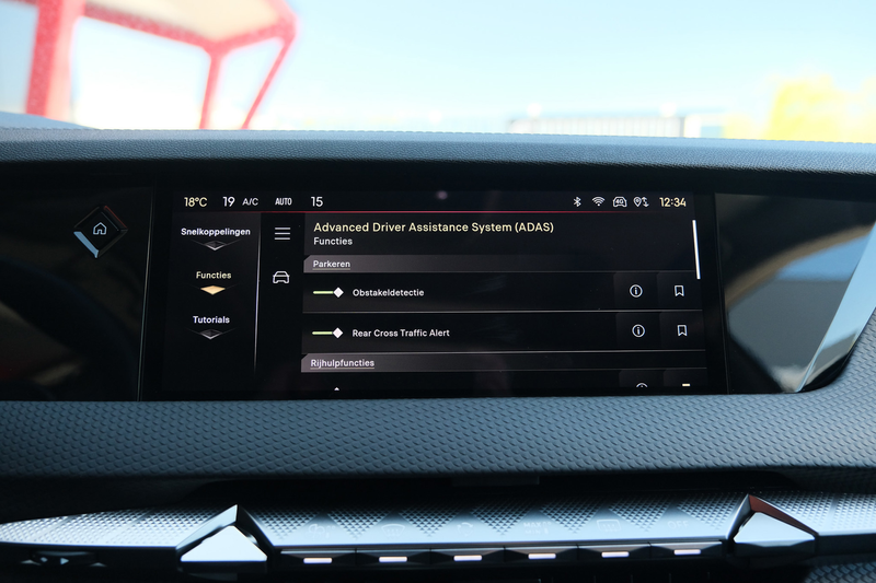 DS Automobiles DS 4 1.2 PureTech Bastille — photo 17