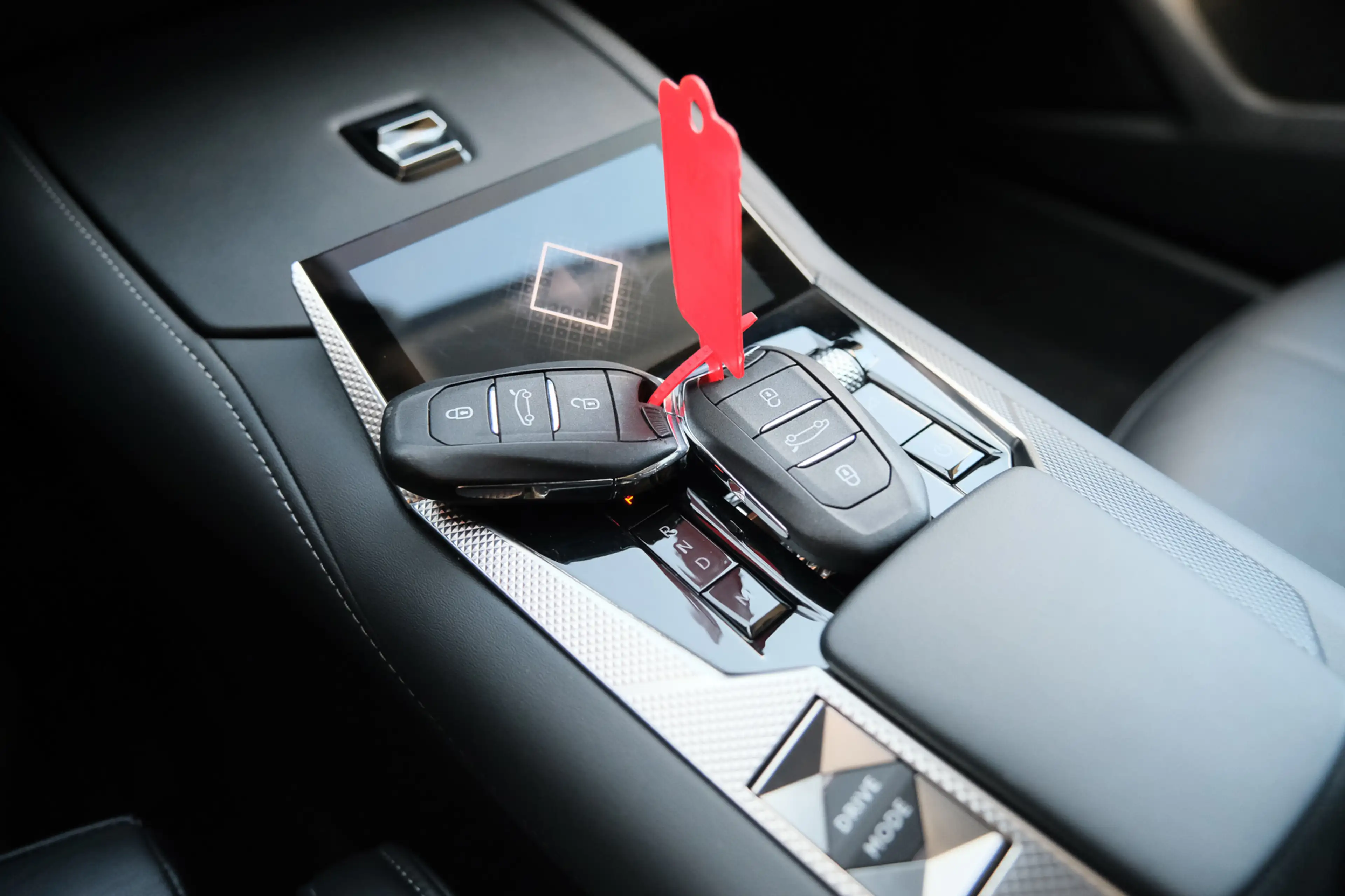 DS Automobiles DS 4 1.2 PureTech Bastille — photo 41