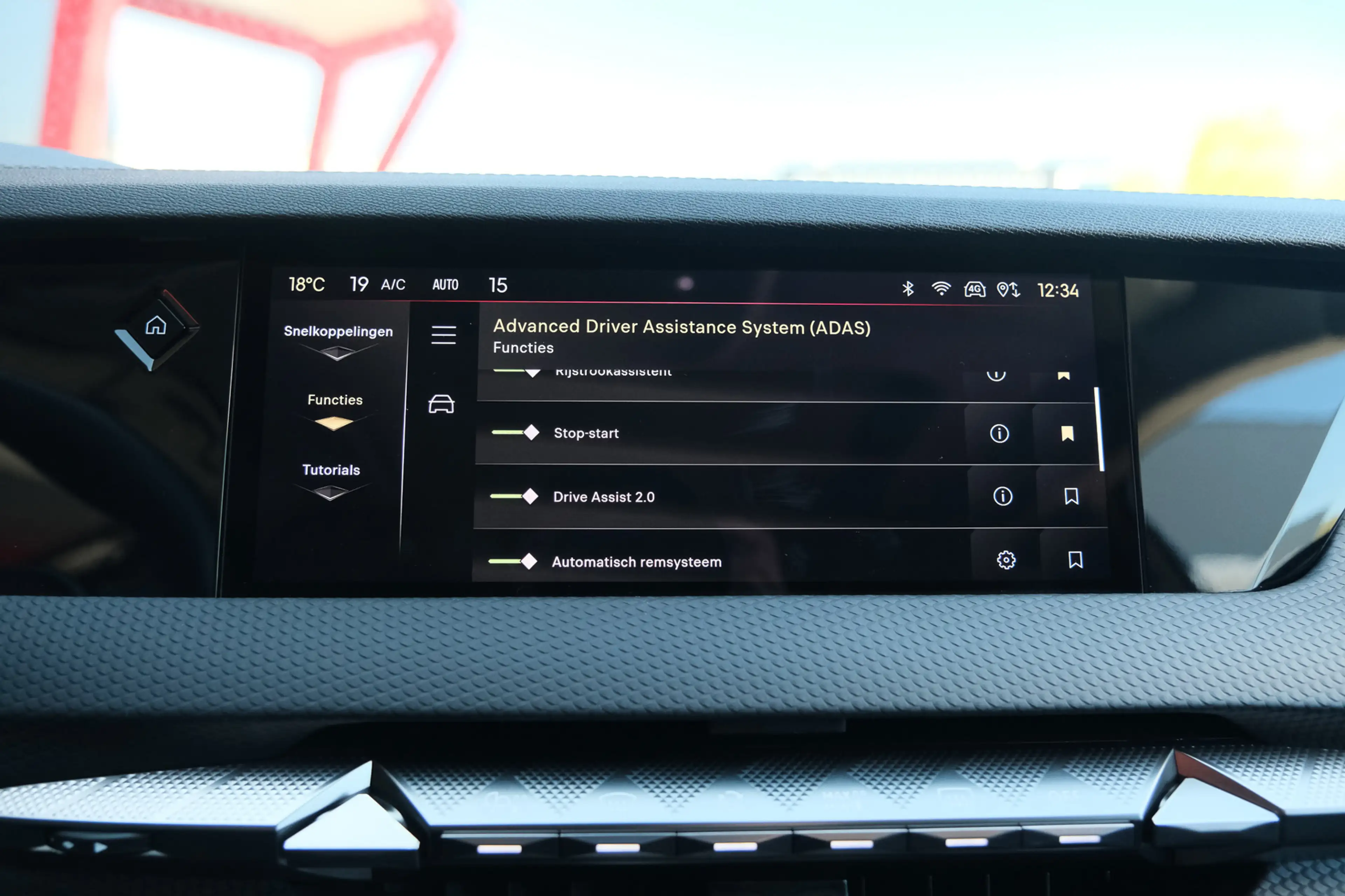 DS Automobiles DS 4 1.2 PureTech Bastille — photo 18