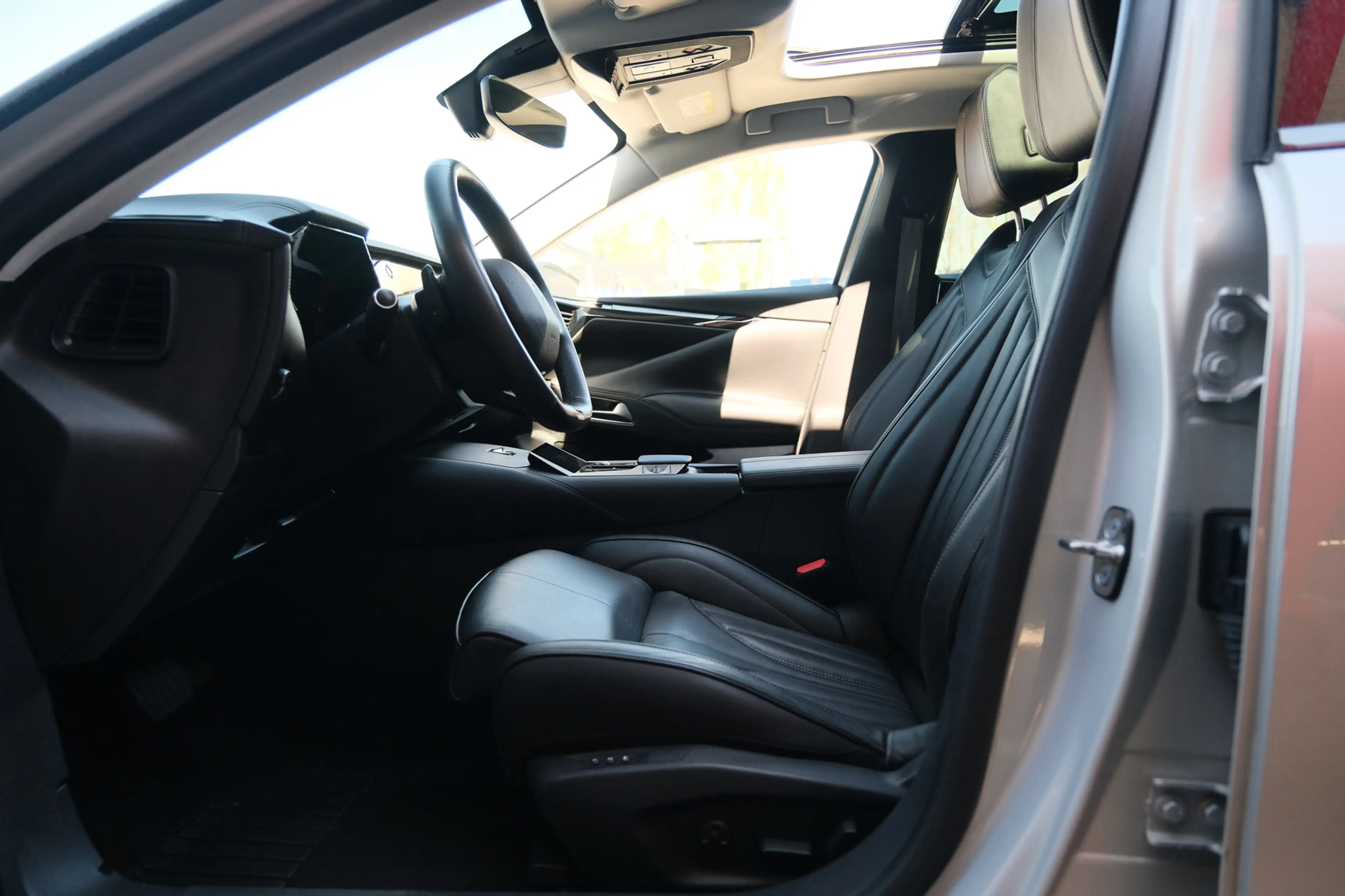 DS Automobiles DS 4 1.2 PureTech Bastille — photo 32