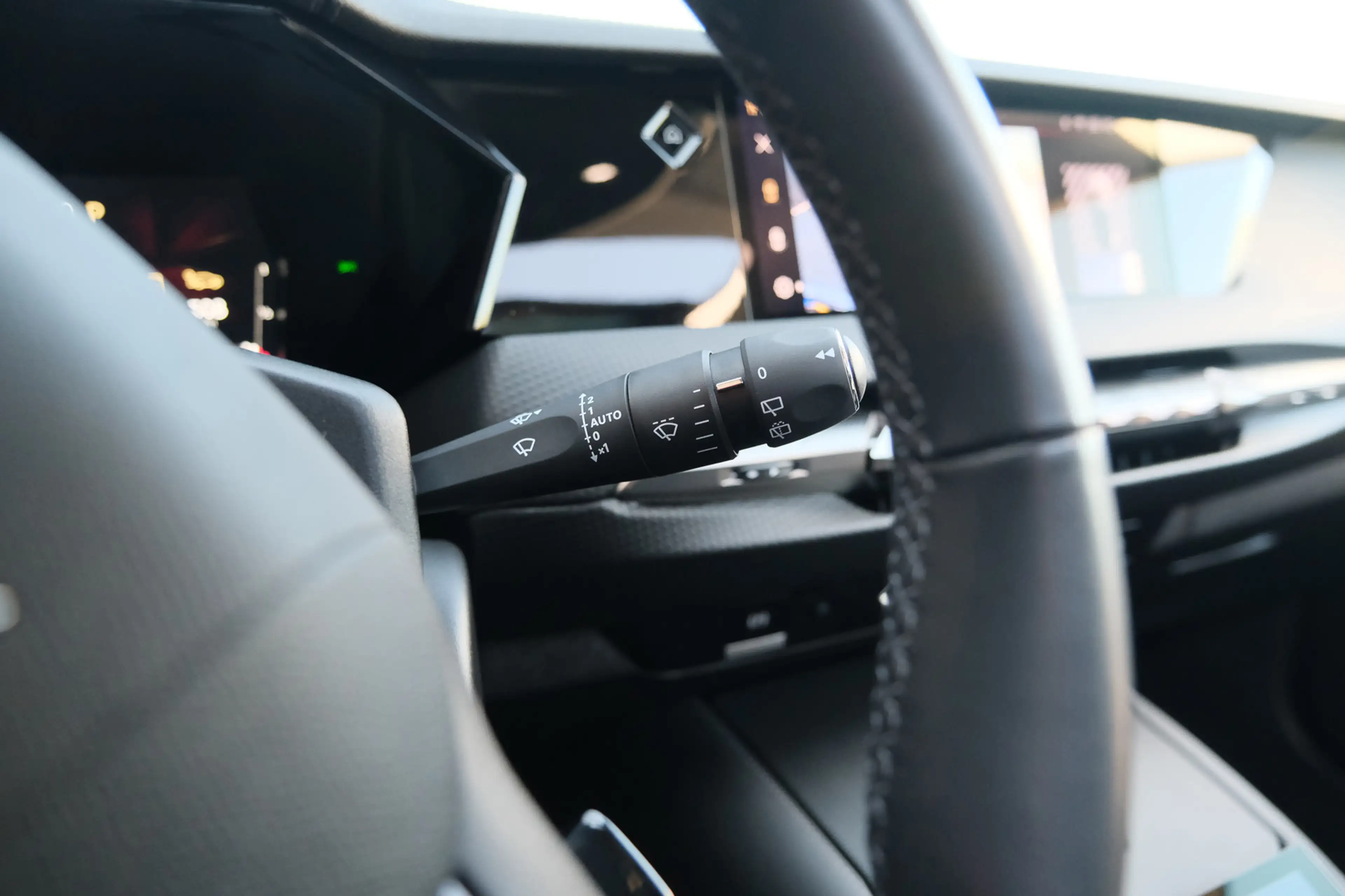 DS Automobiles DS 4 1.2 PureTech Bastille — photo 23