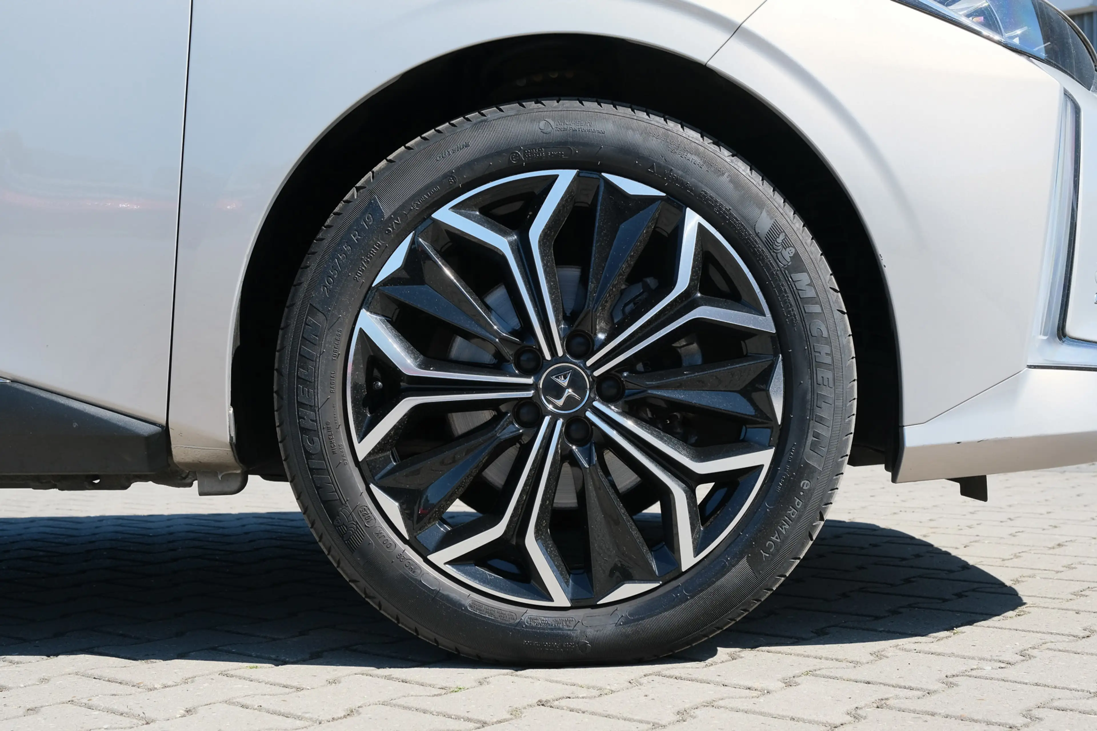 DS Automobiles DS 4 1.2 PureTech Bastille — photo 8