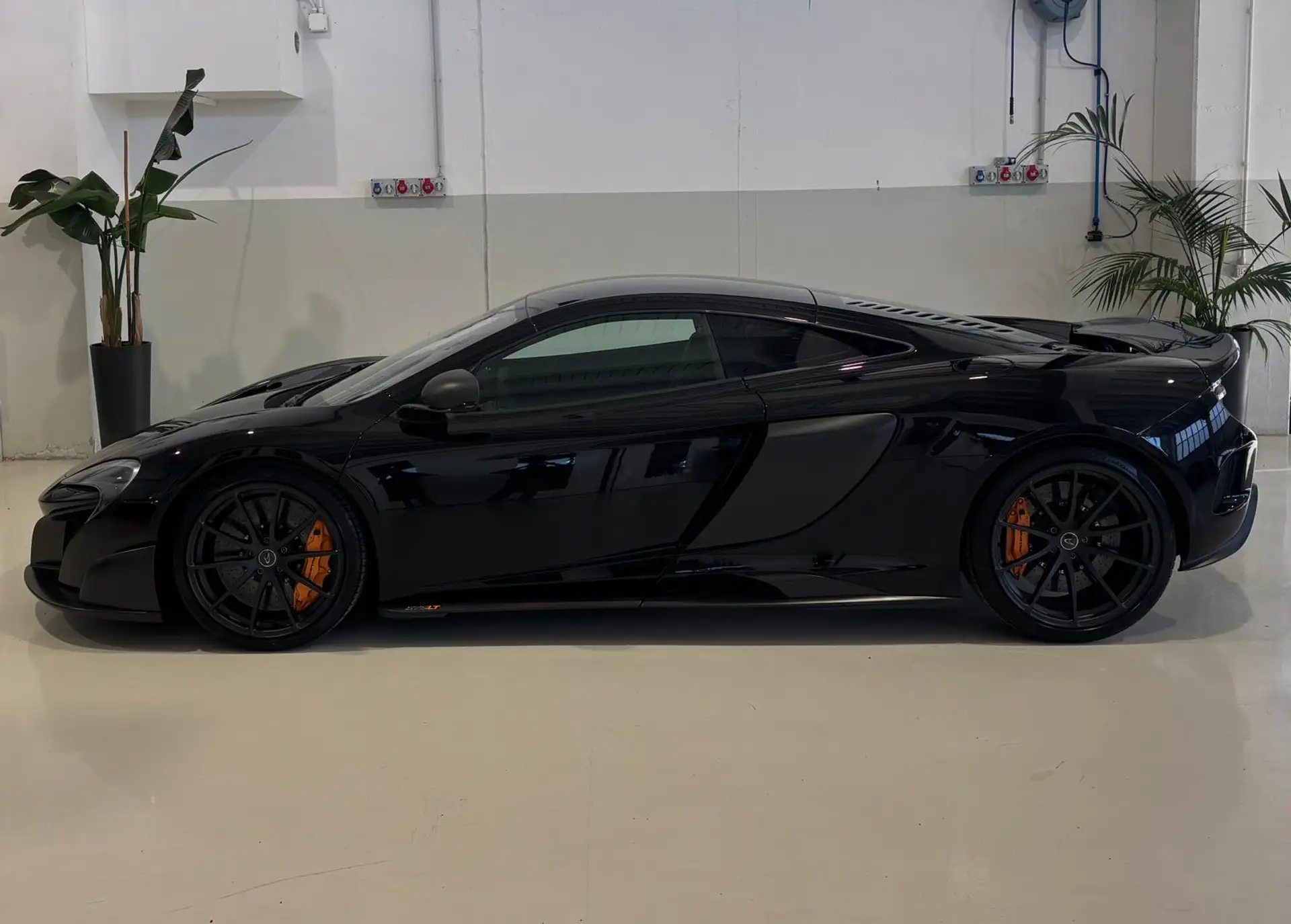 맥라렌 675LT 675 2016 검정 사진 7