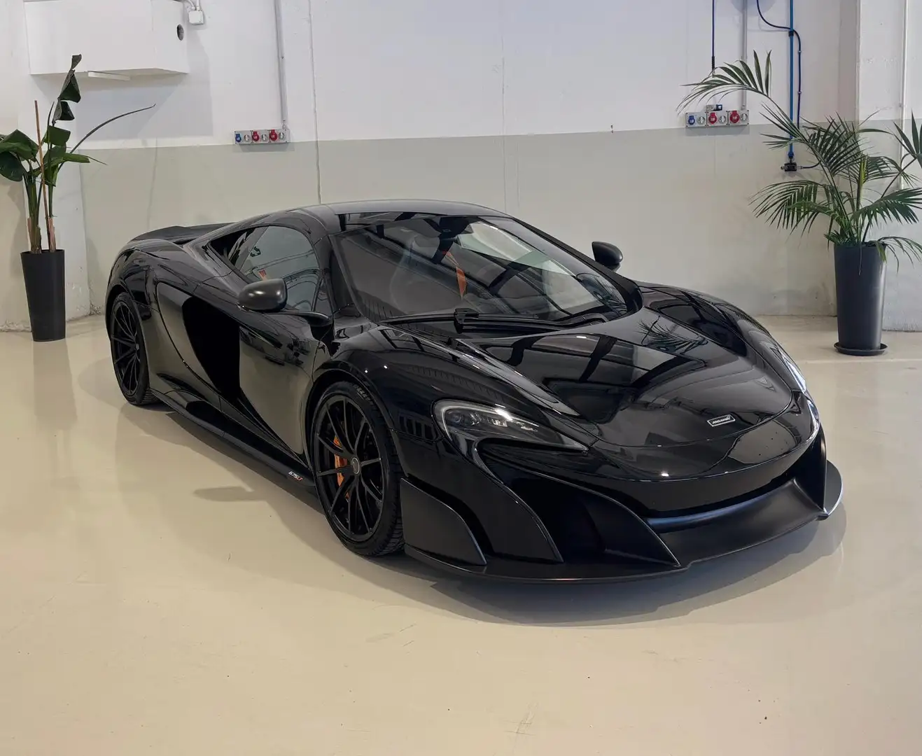 McLaren 675LT FULL CARBON-IVA ESPOSTA Schwarz - 1