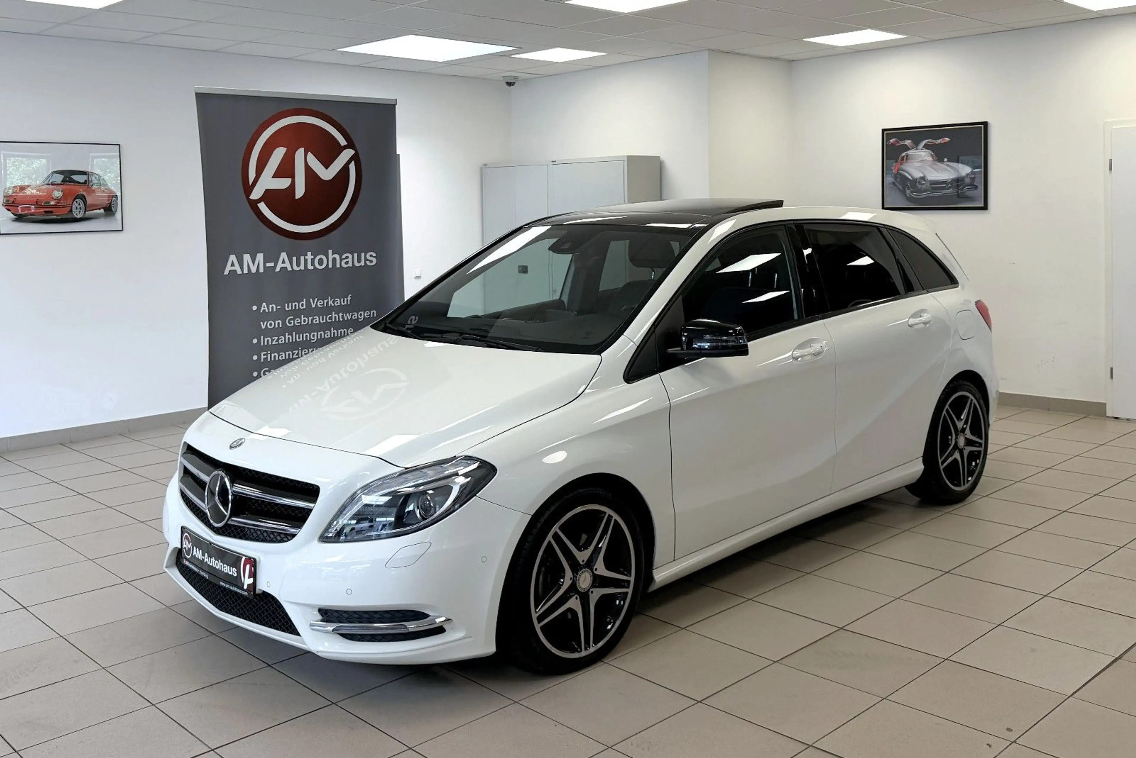 Mercedes-Benz B 200 CDI *AMG*Night*PanoSD*Bi-Xenon*Navi*Klima