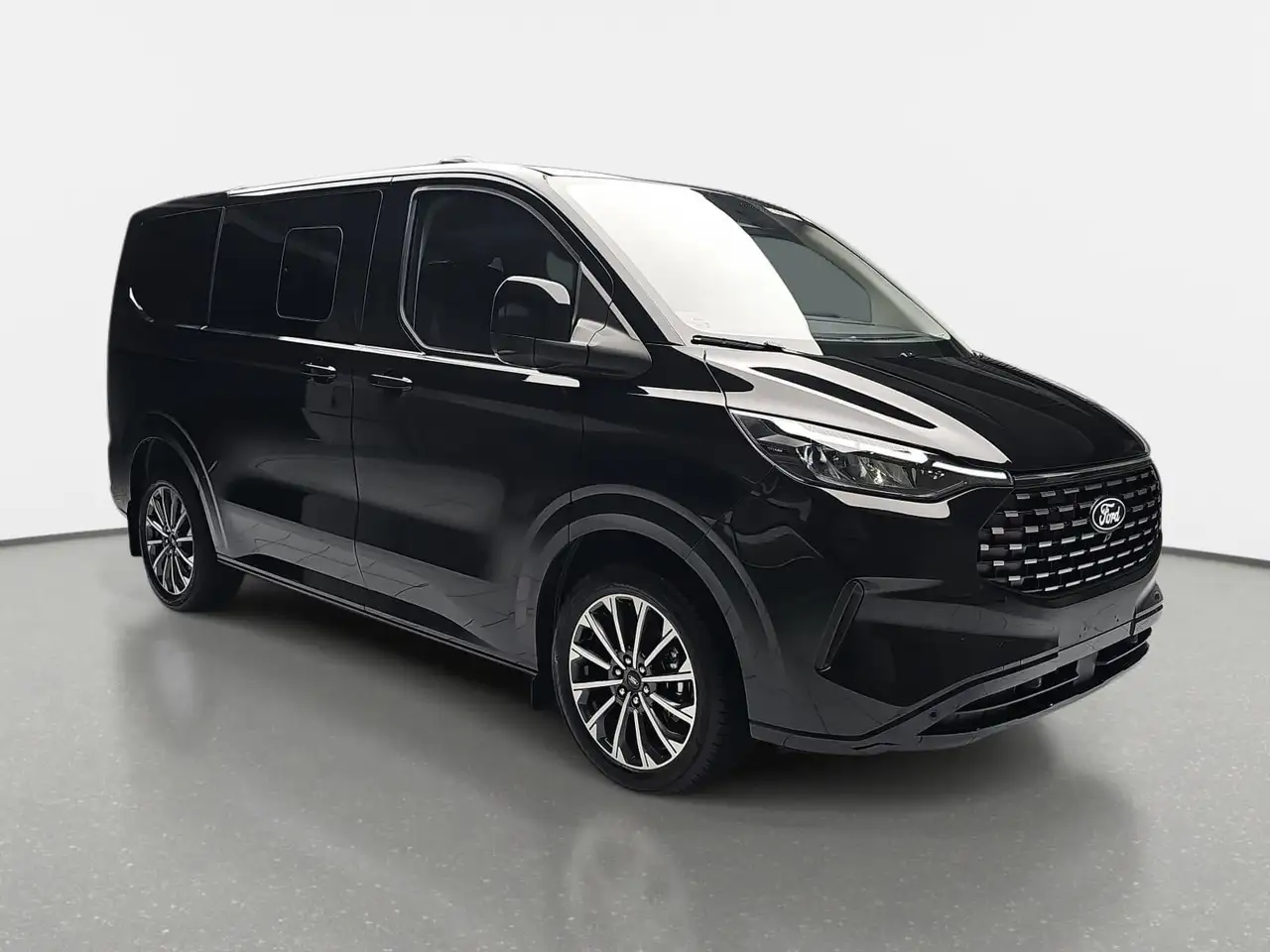 Ford Tourneo Custom TOURNEO CUSTOM 2.0 ECOBLUE AUTO. L1 TITANIUM X NAV 3