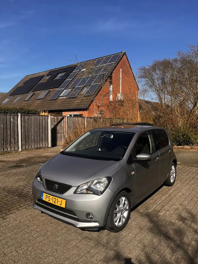 SEAT Mii 1.0 Sport Intense Grijs - 1