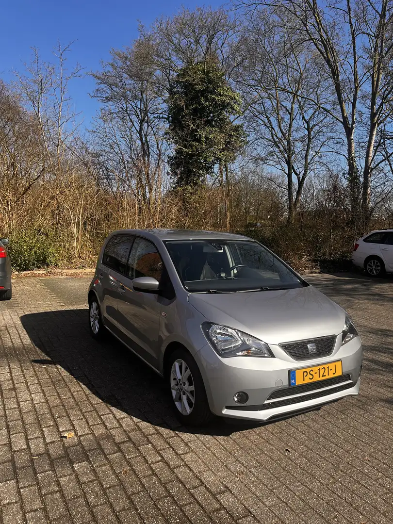 SEAT Mii 1.0 Sport Intense Grijs - 2