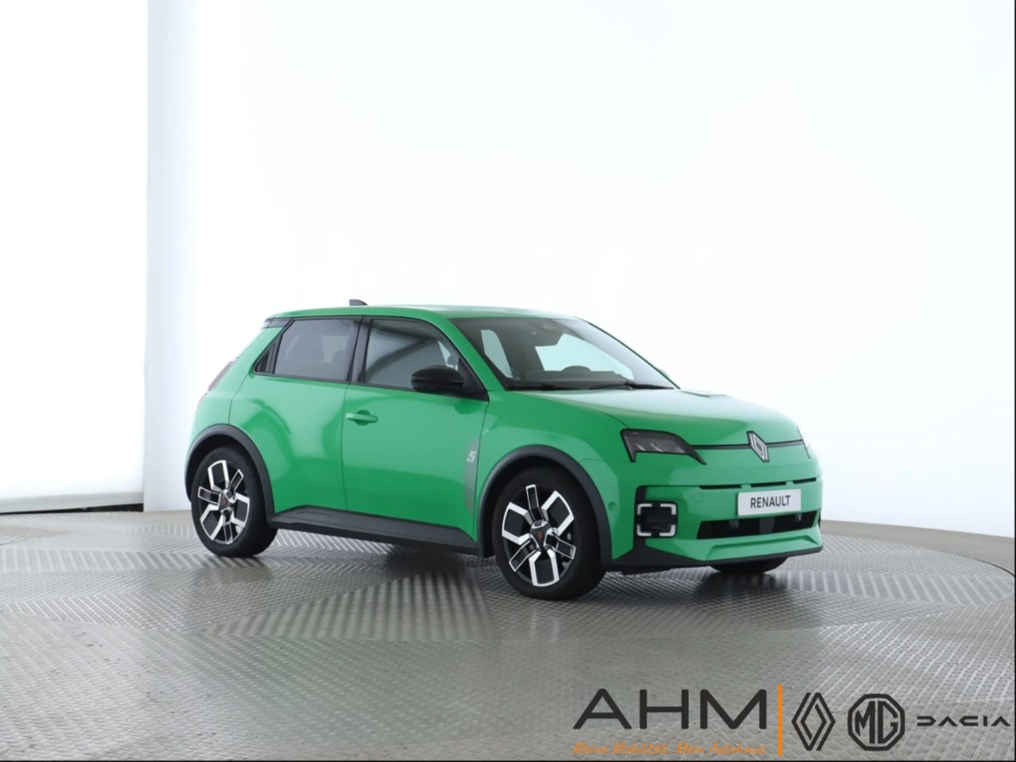 Renault R 5 Electric 120 Urban Range Techno — photo 2