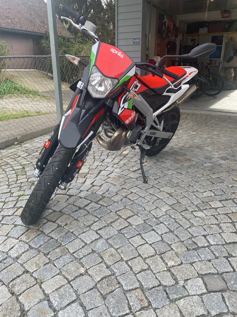 Aprilia SX 50 Factory - 1