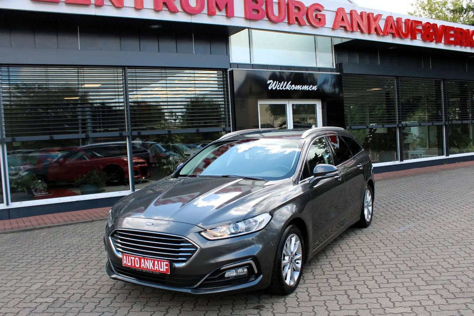 Ford Mondeo Turnier Titanium 2.0 AWD AHK KAMERA Gris - 2
